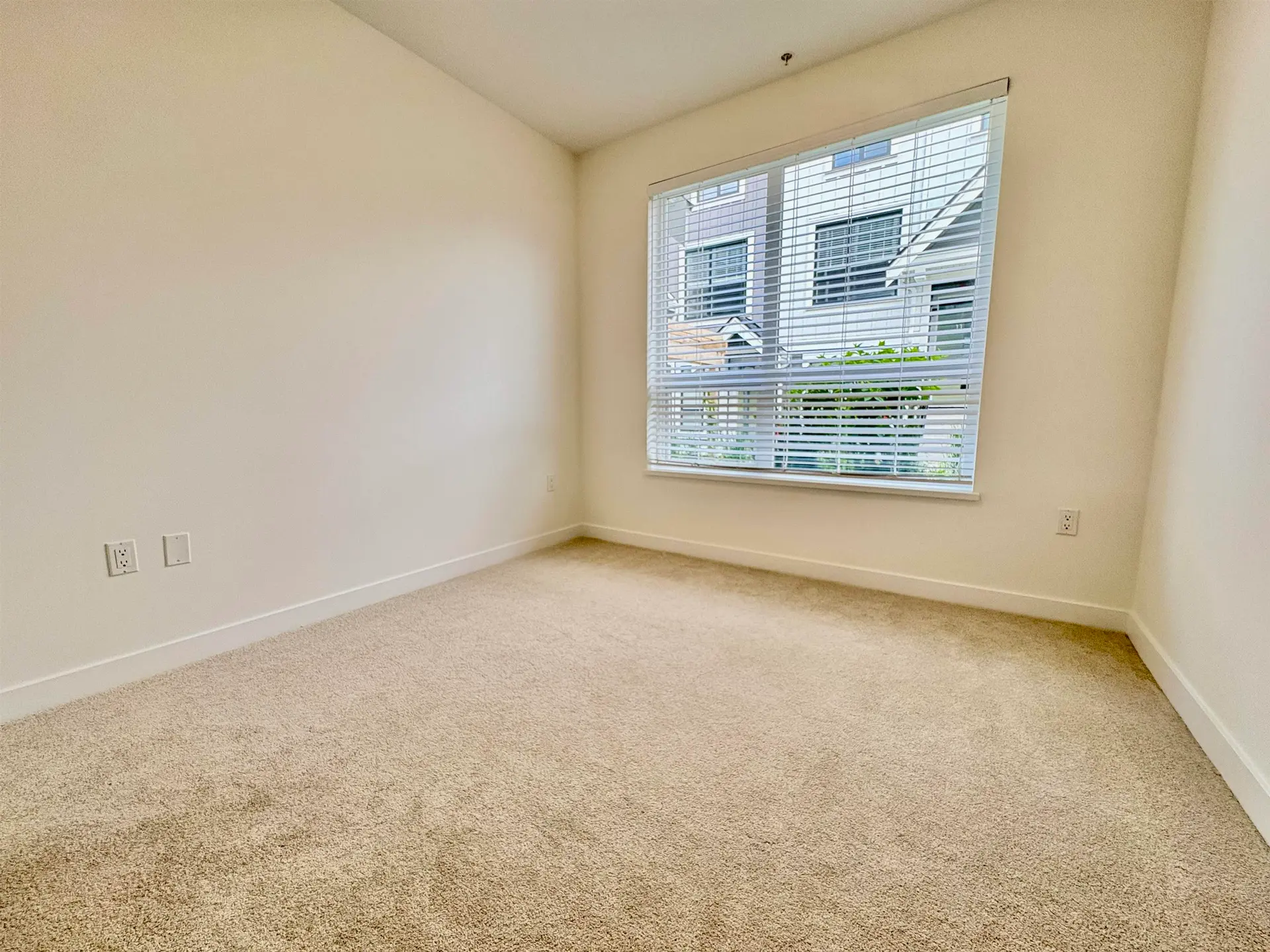 #14 728 Lea Avenue - Image 10