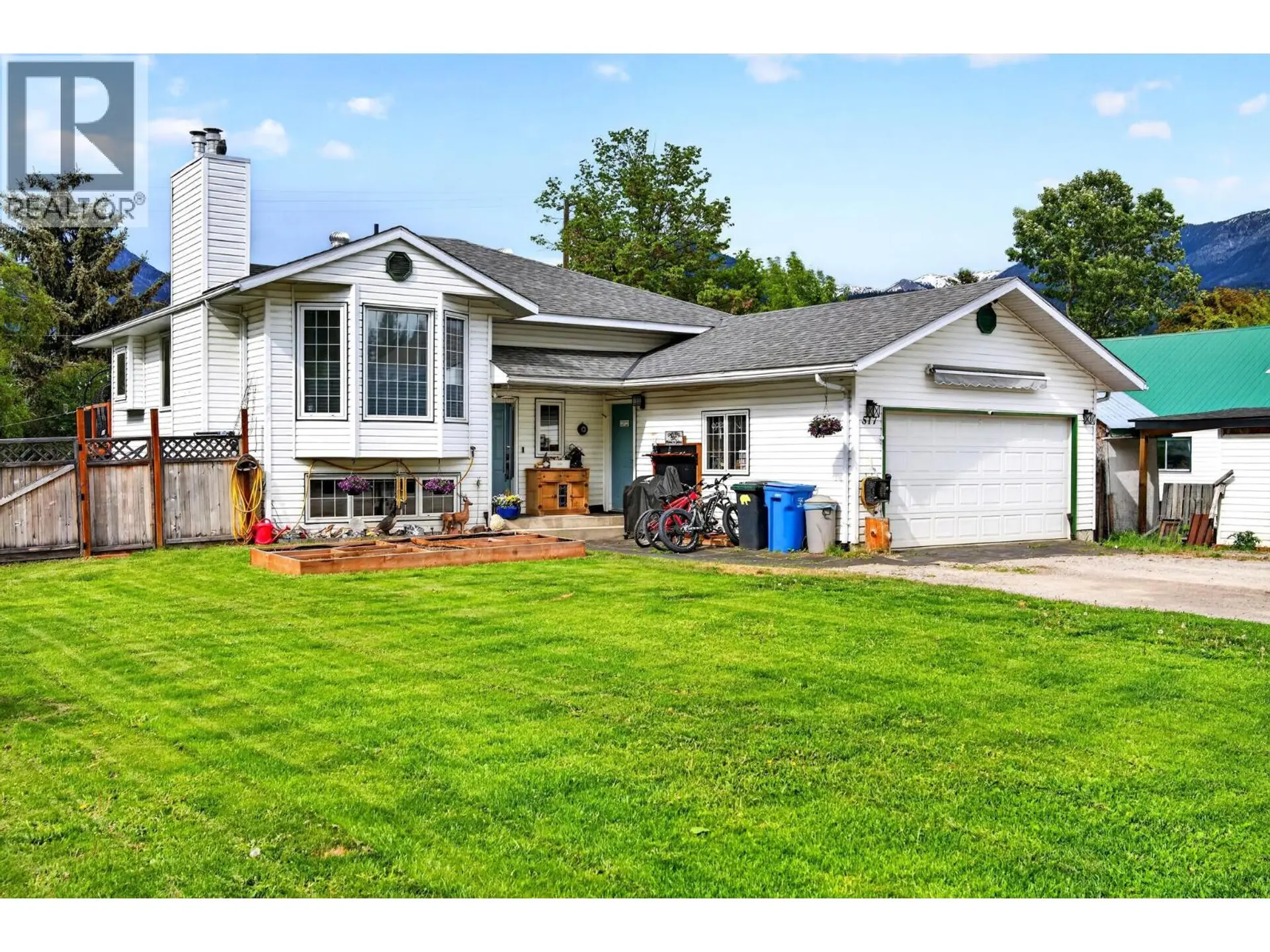 Property at 517 12th Street S, Golden, BC