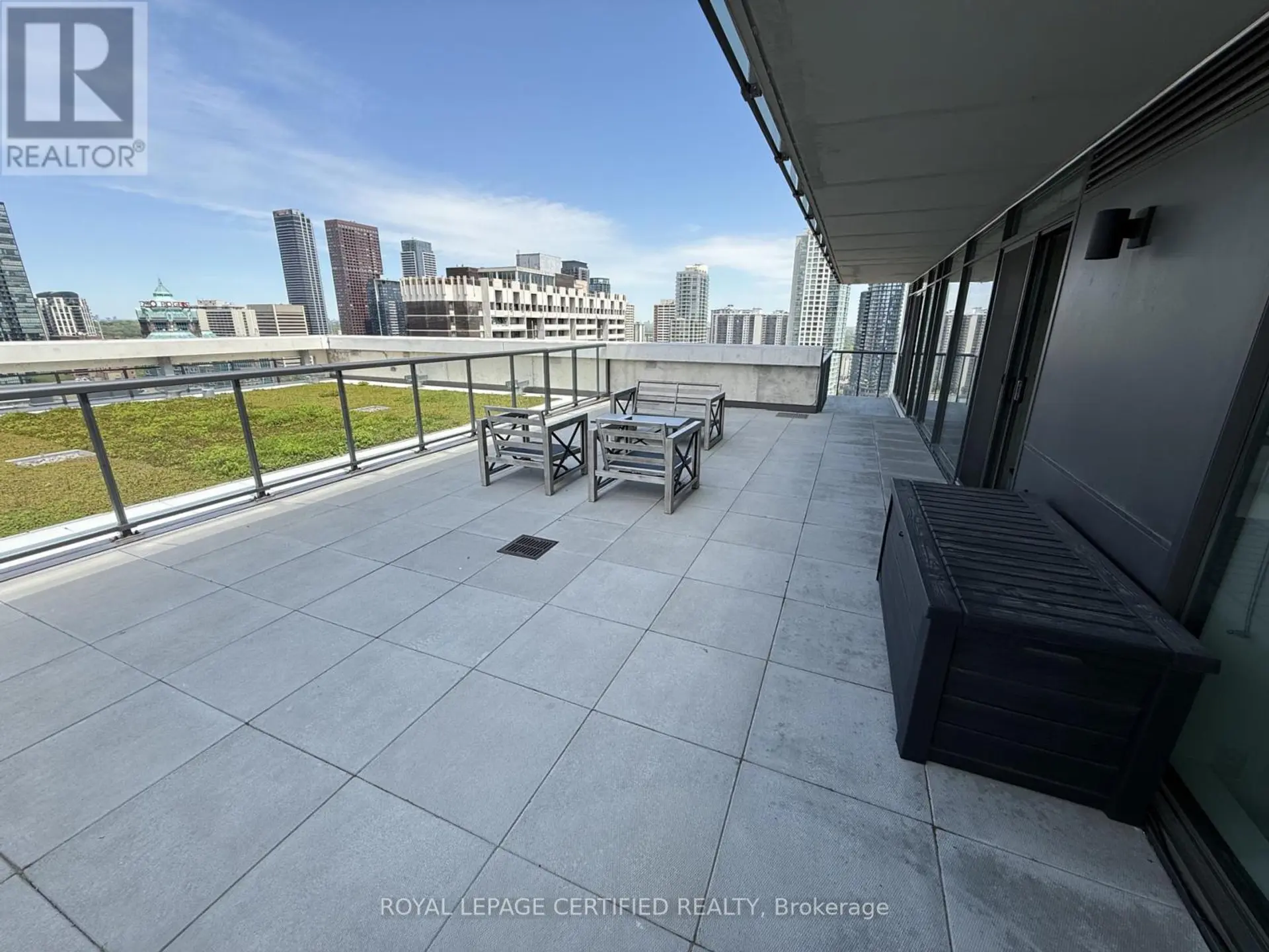 #2305 81 WELLESLEY STREET E - Image 9