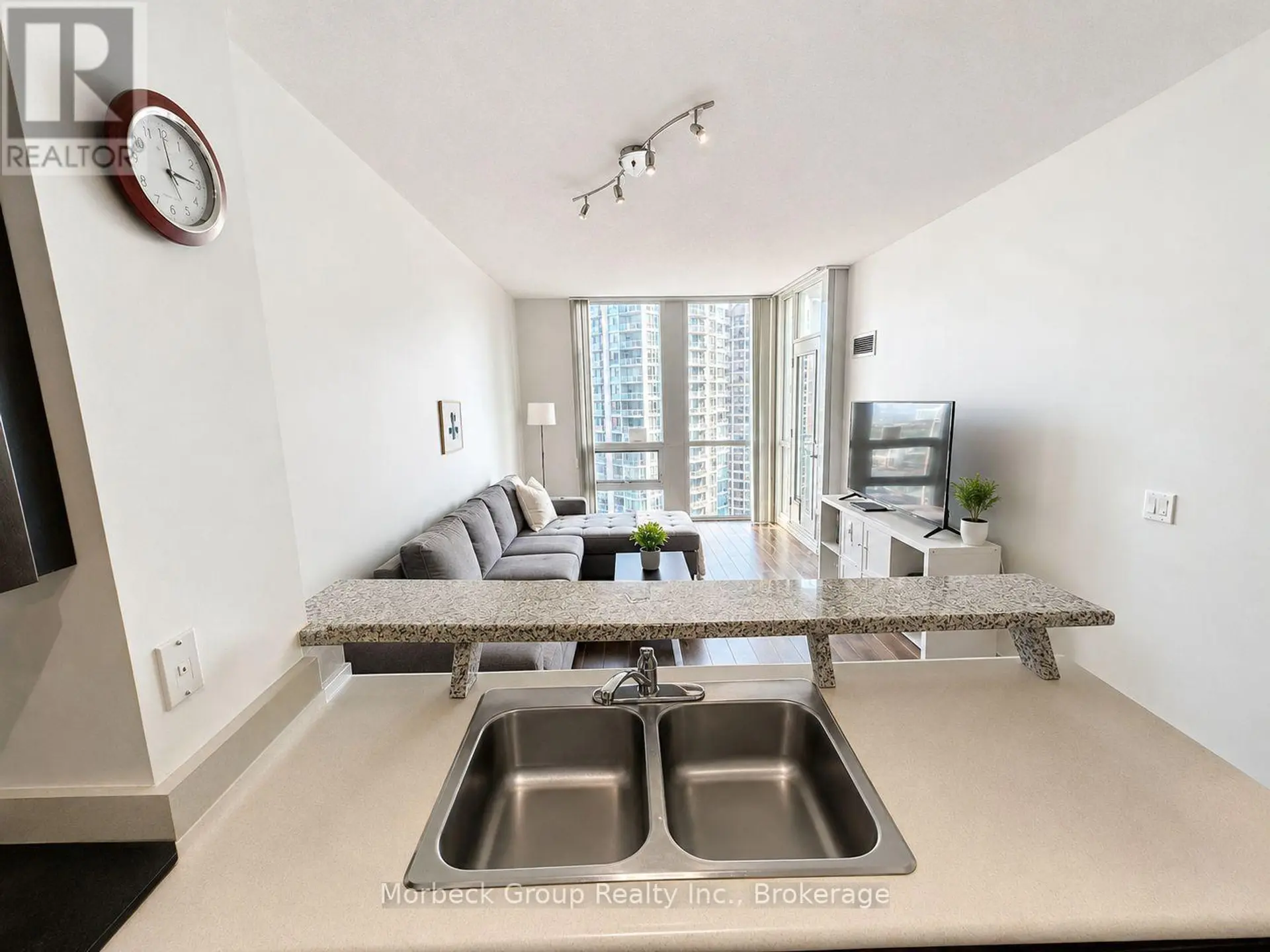 #2406 220 BURNHAMTHORPE ROAD W - Image 3