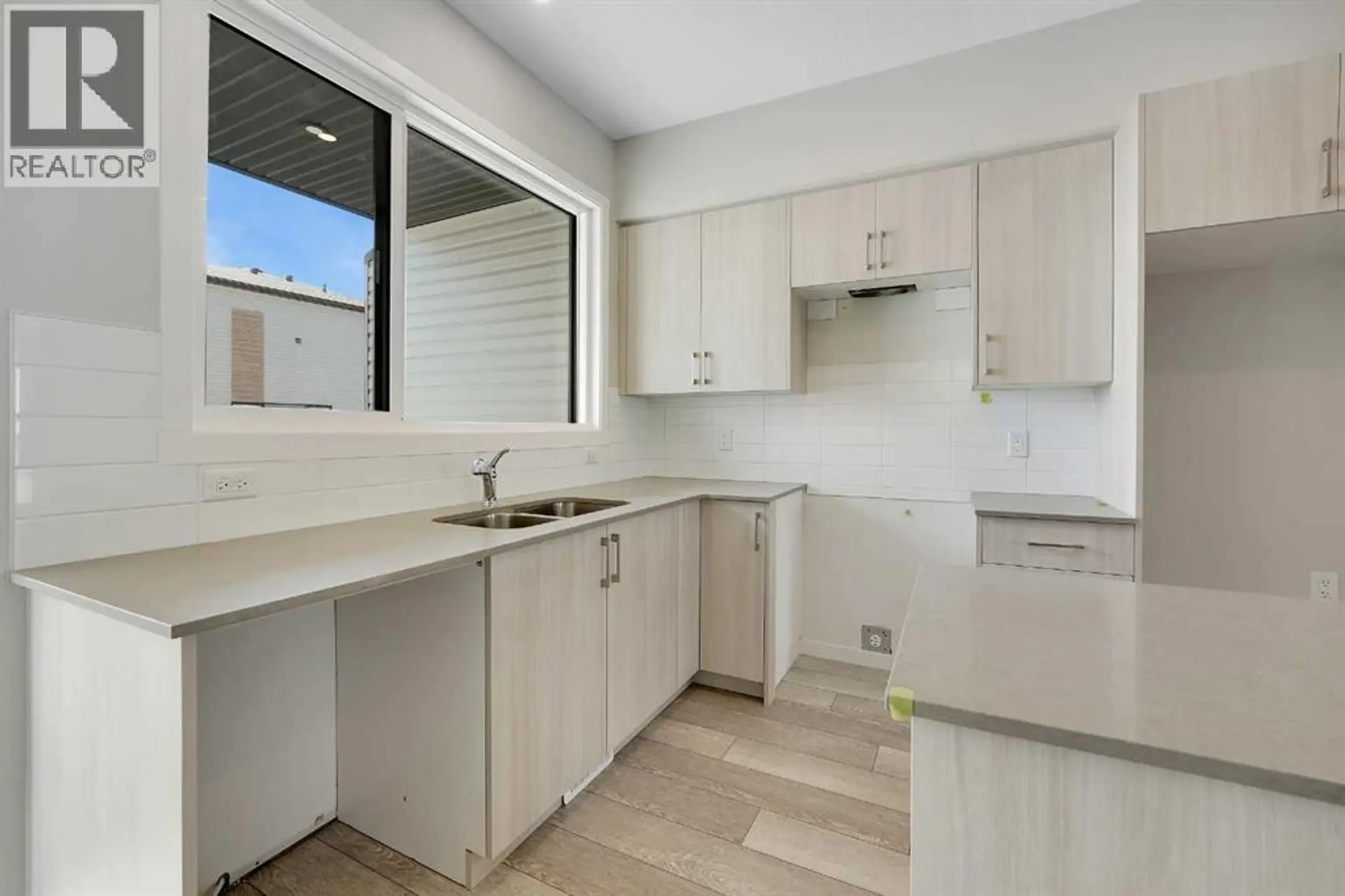 #104 1350 Cornerstone Street NE - Image 6