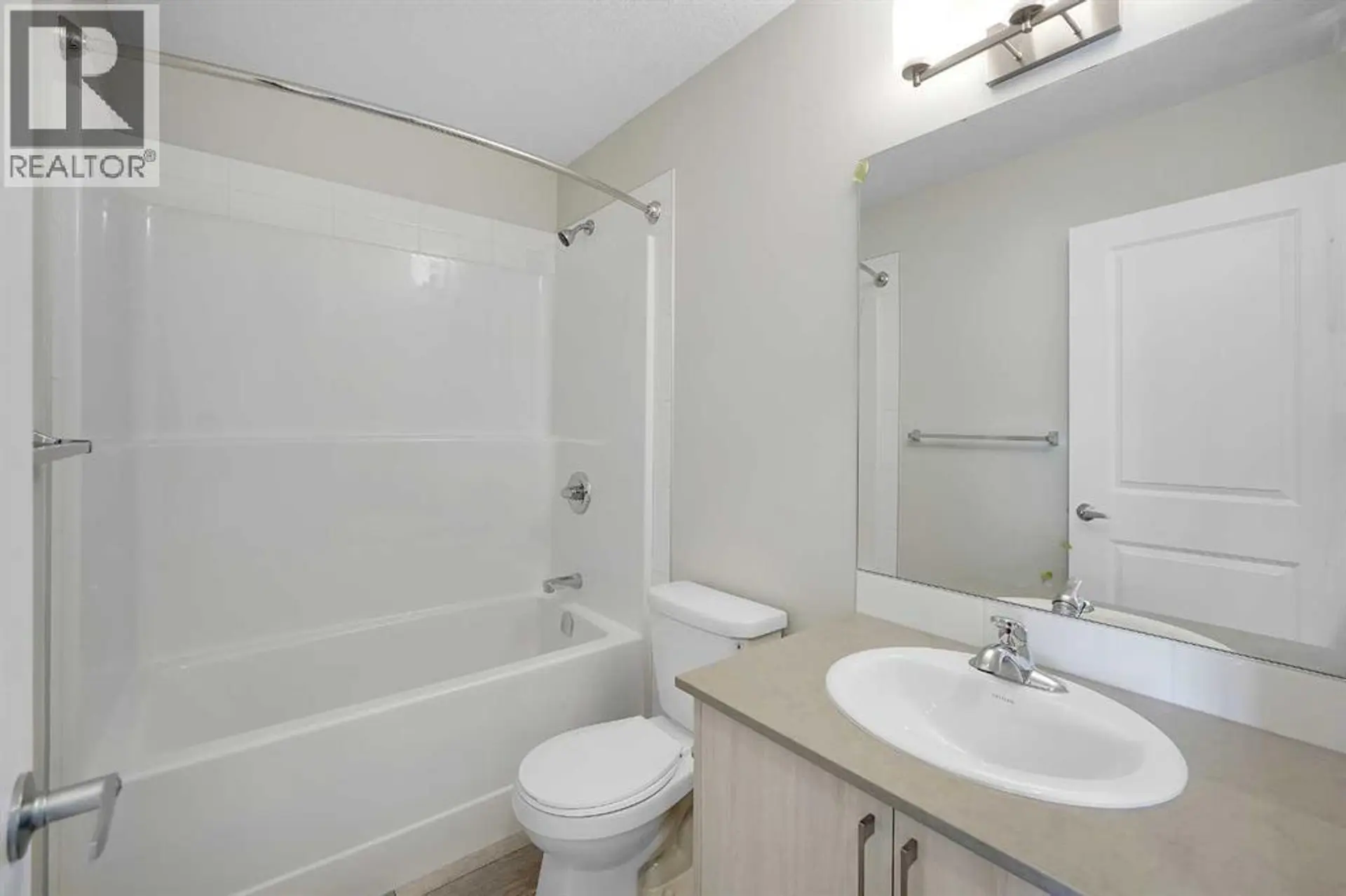 #104 1350 Cornerstone Street NE - Image 10