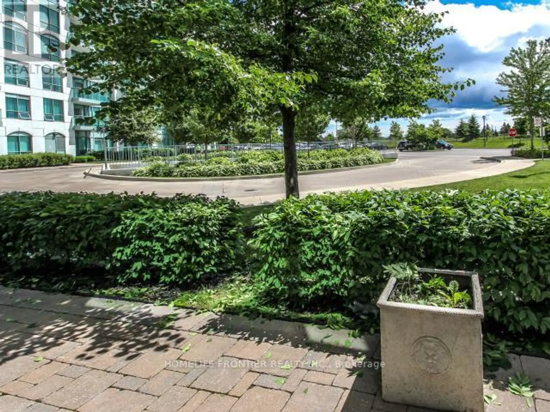 #105 4850 GLEN ERIN DRIVE - Image 12