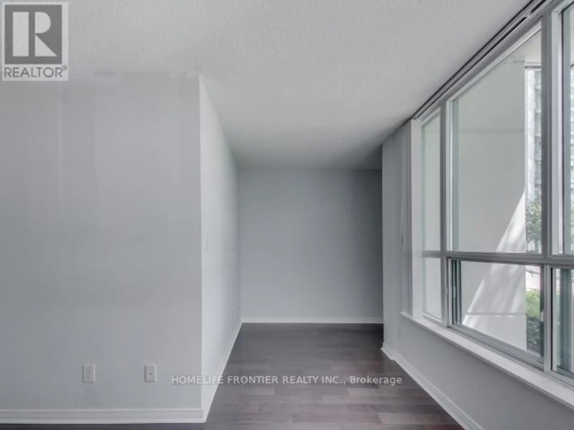 #105 4850 GLEN ERIN DRIVE - Image 9