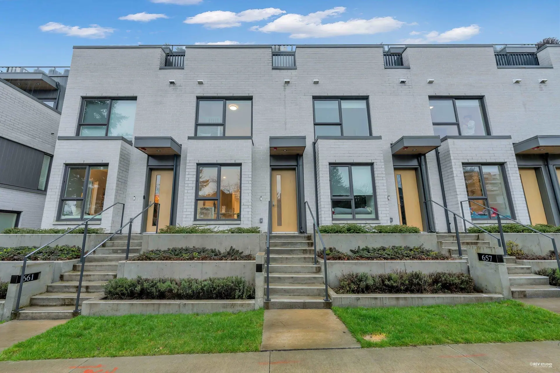 Property at 659 W 30th Avenue, Vancouver, BC