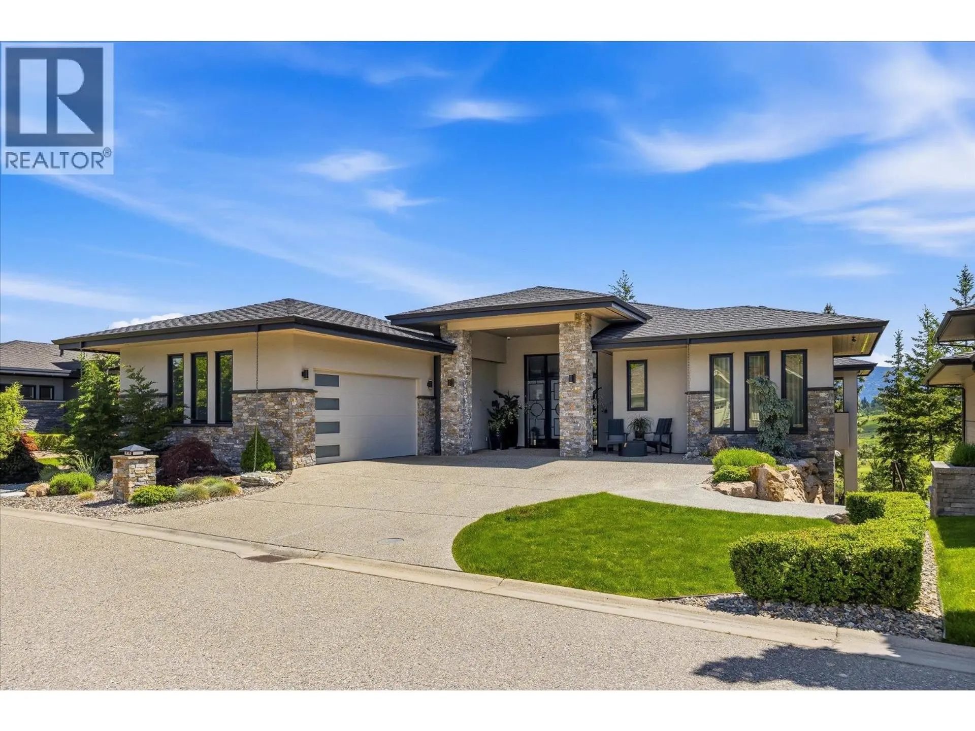Property at 818 Brassey Place, Vernon, BC