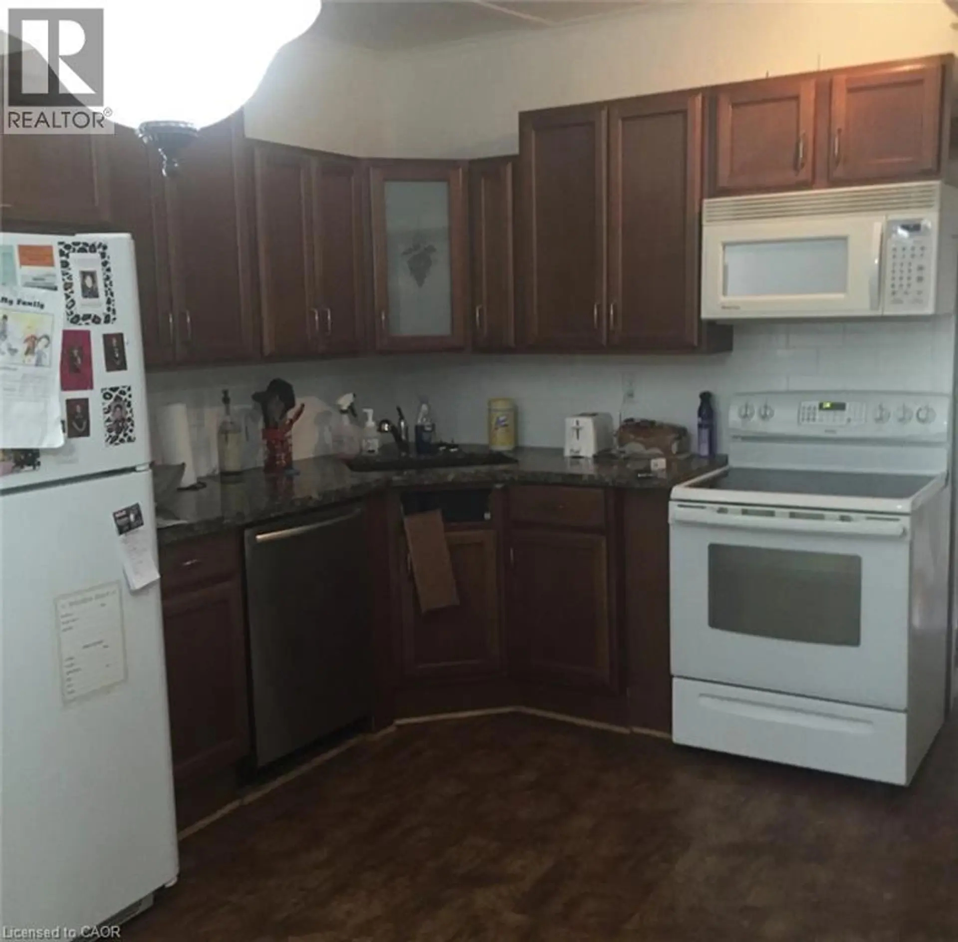456 JACKSON Street W - Image 7