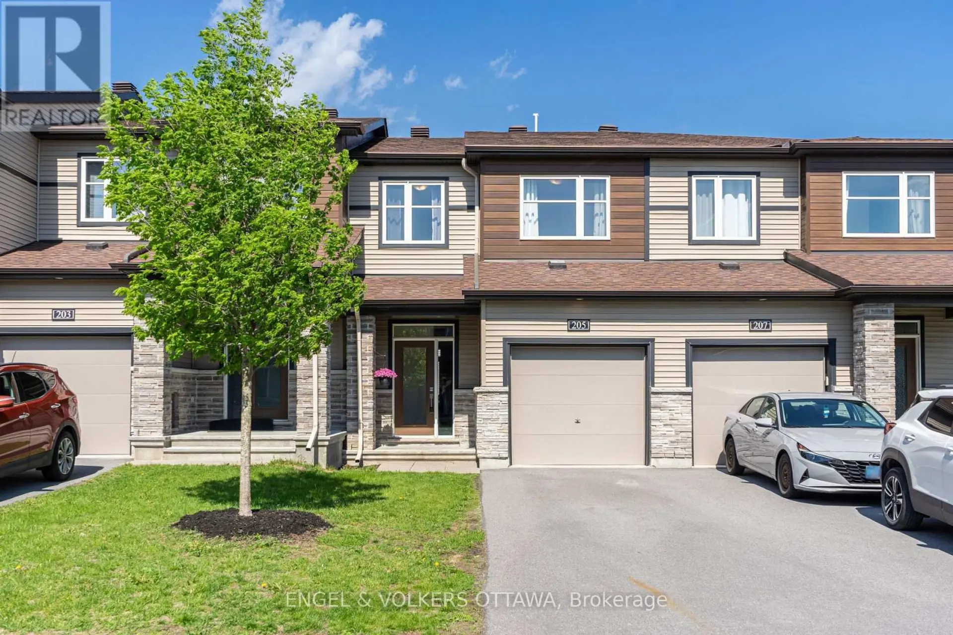 Property at 205 GEYSER PLACE, Ottawa, ON
