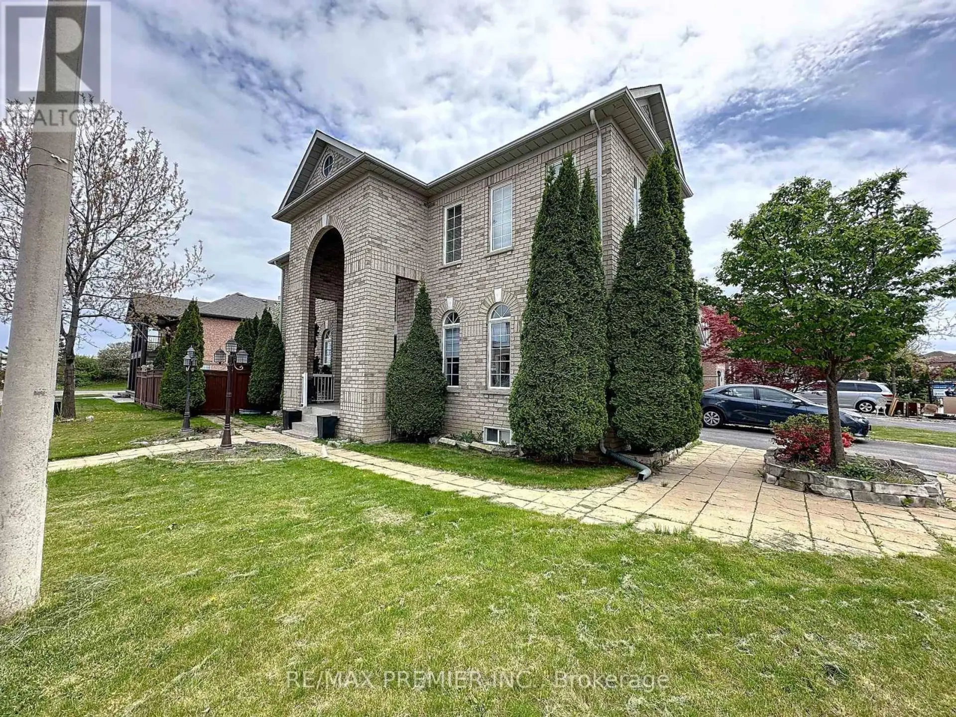 129 LEDGE ROCK DRIVE - Image 4