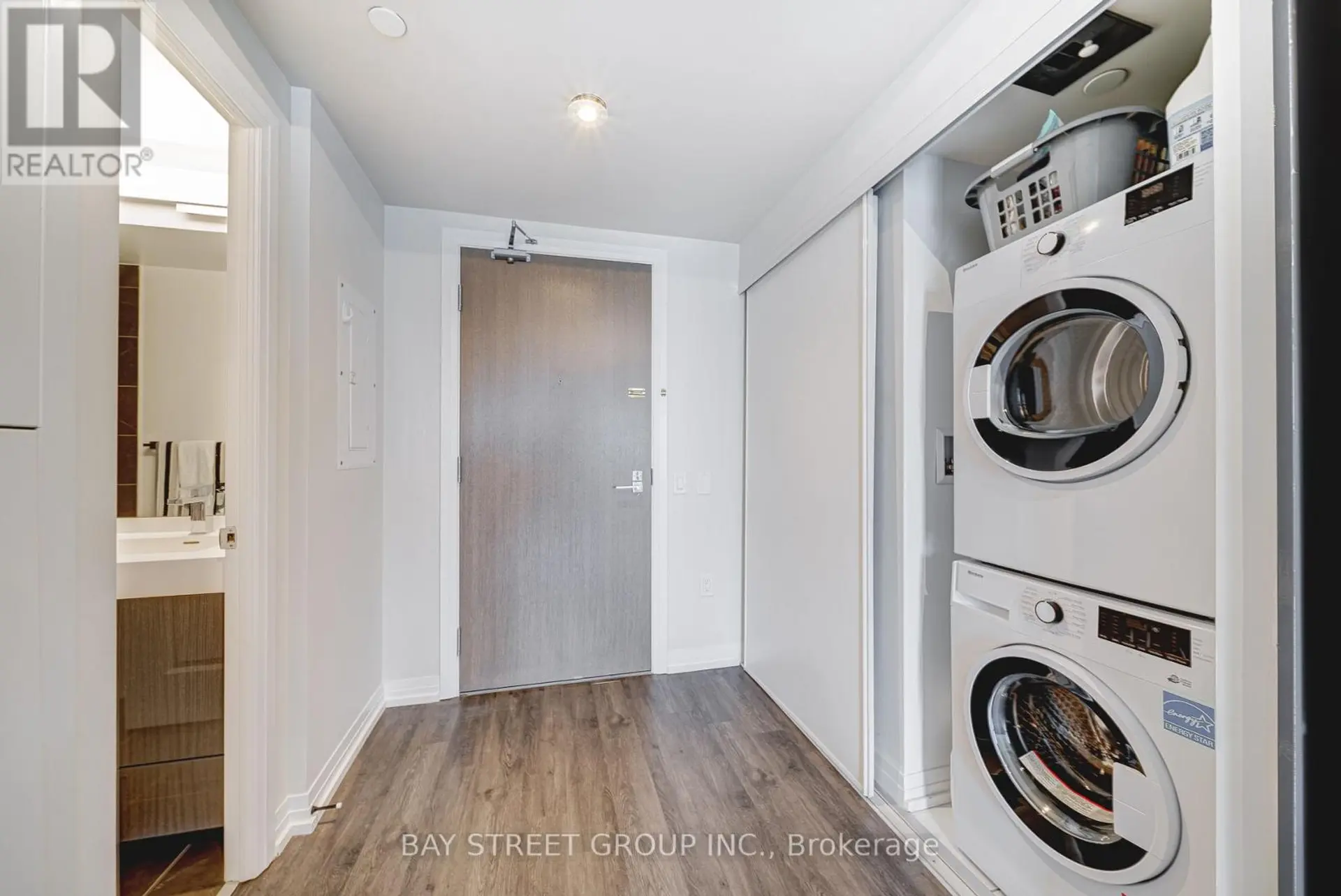#3809 251 JARVIS STREET - Image 4