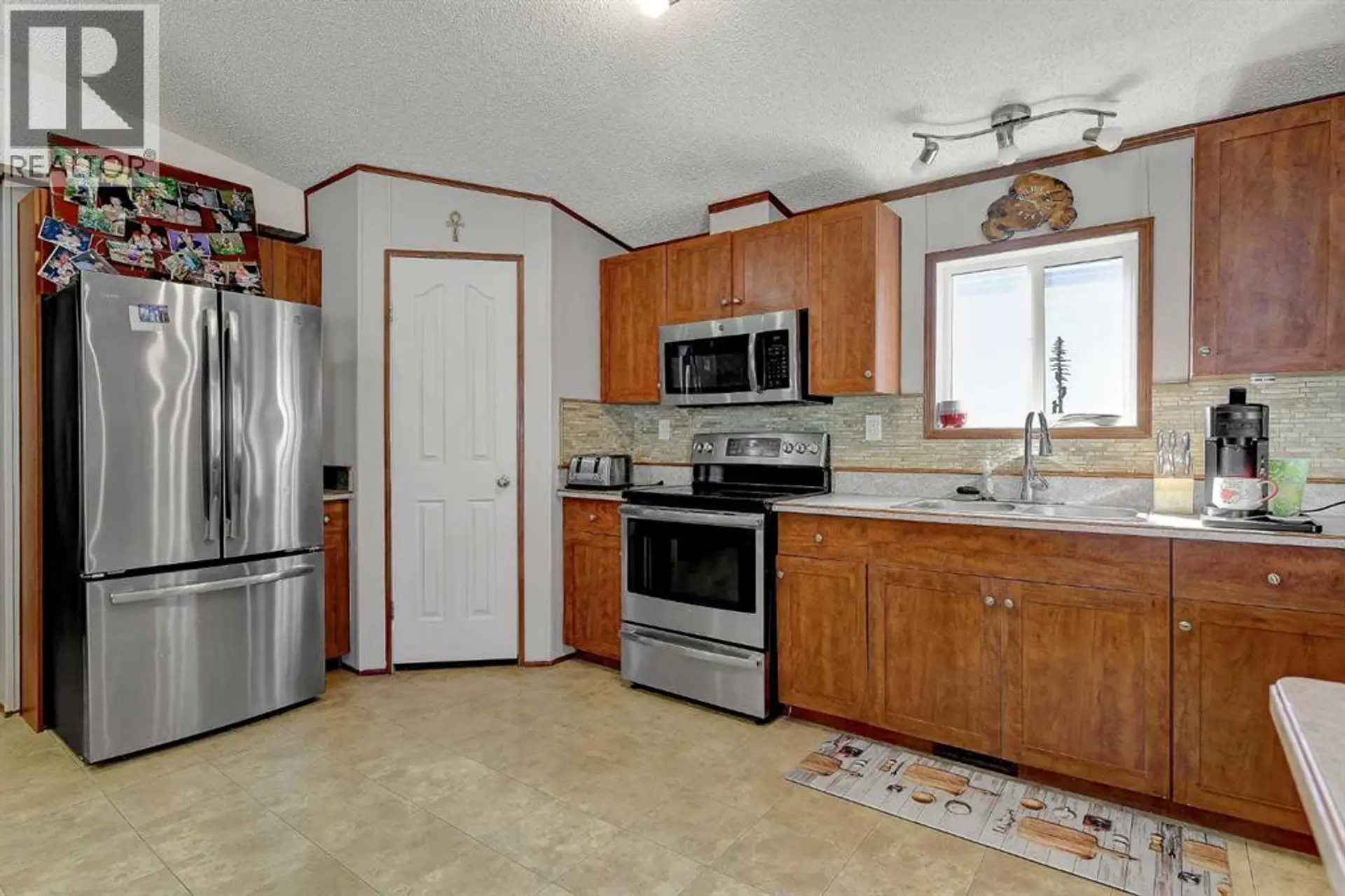 8609 89 Street - Image 7