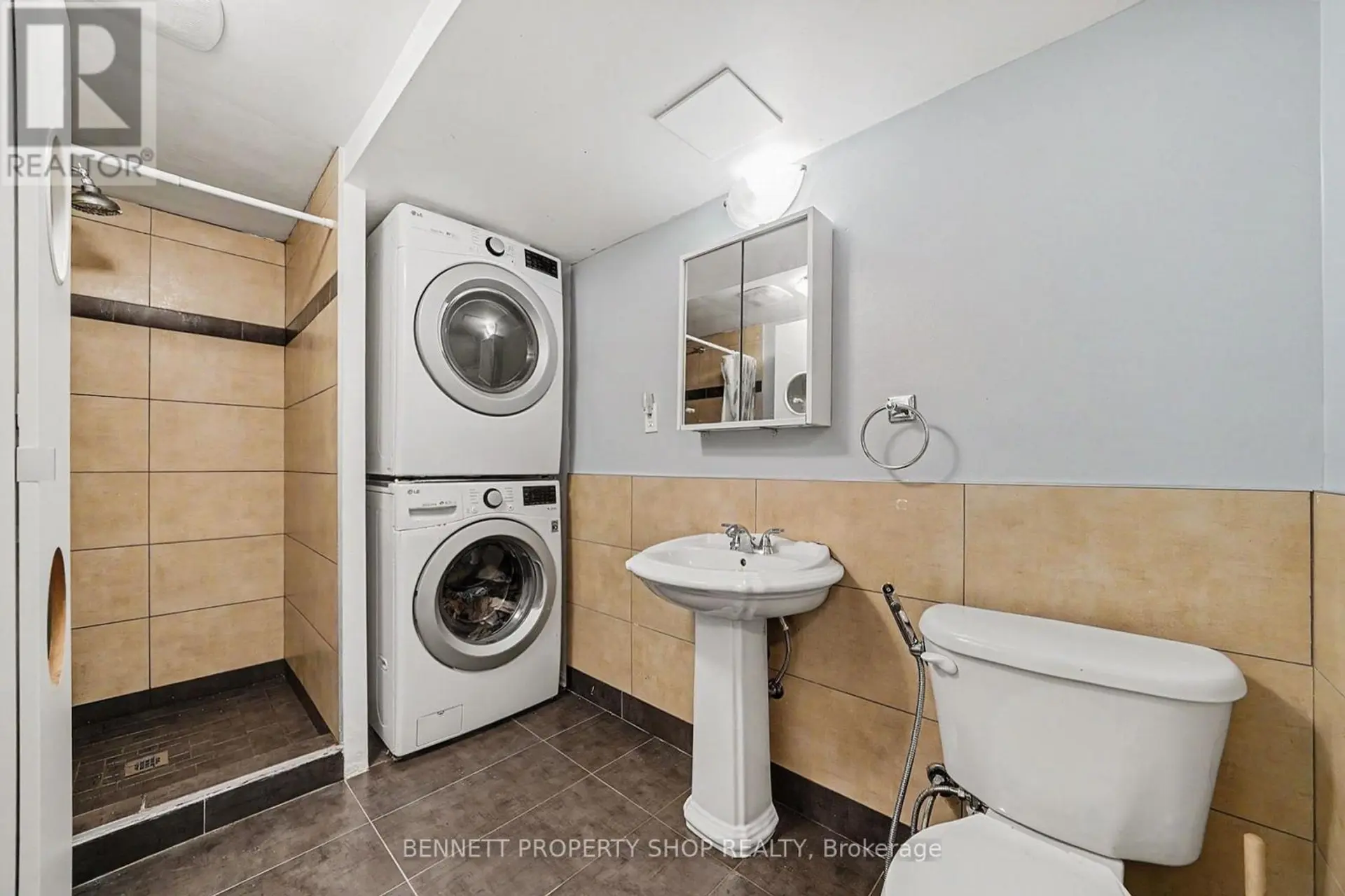 #186 1045 MORRISON DRIVE - Image 11