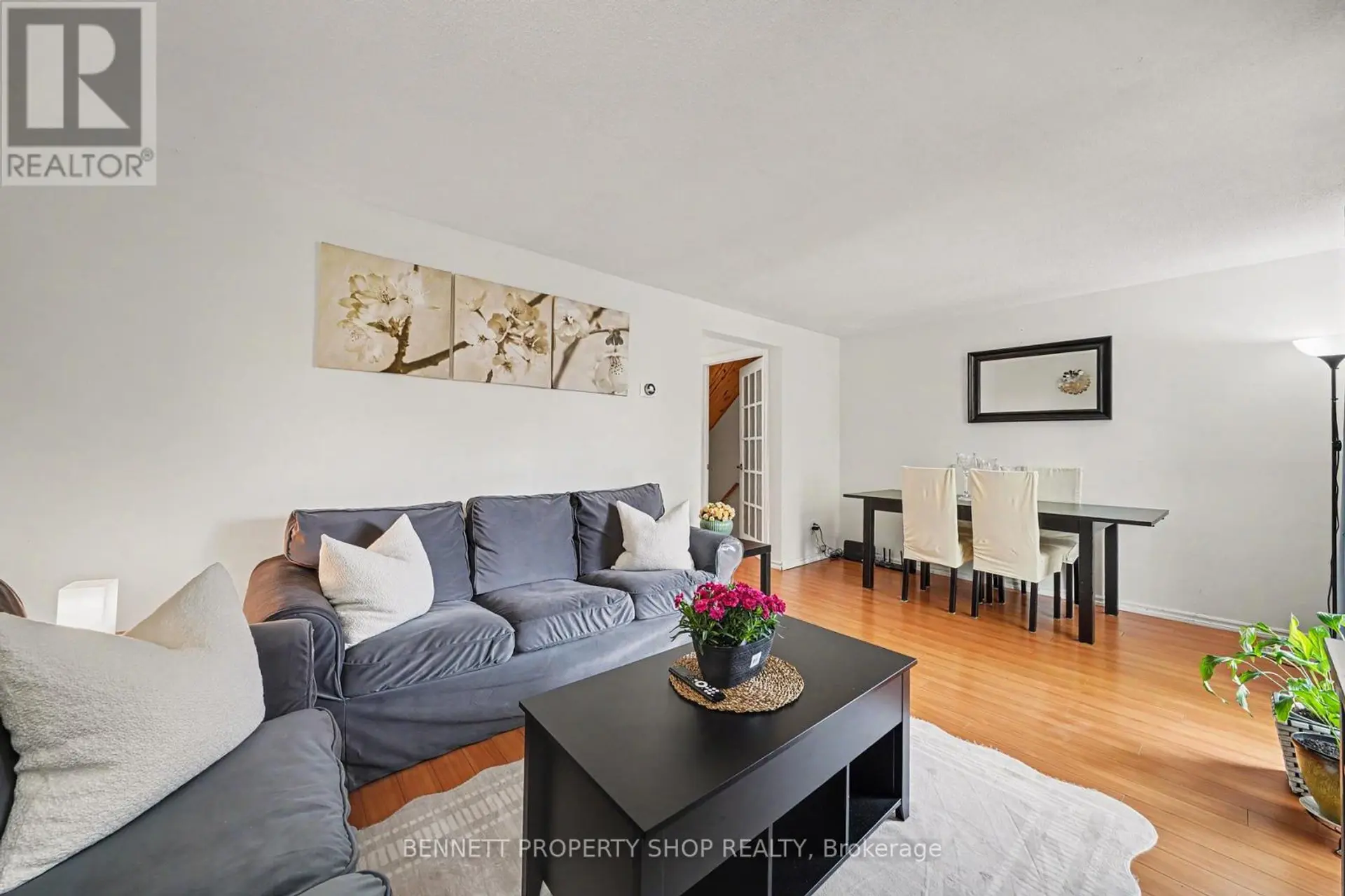 #186 1045 MORRISON DRIVE - Image 5