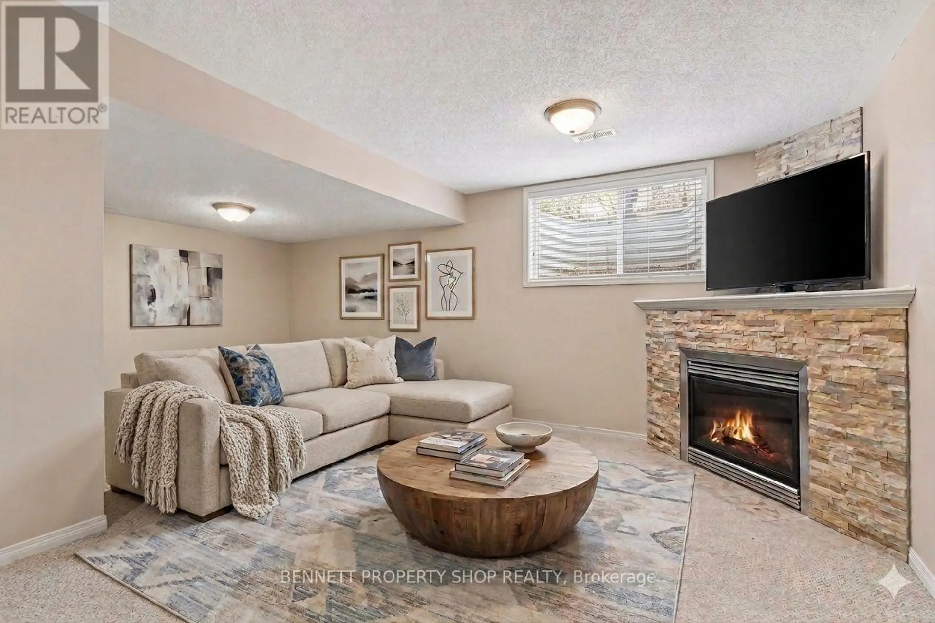 183 DESTINY PRIVATE - Image 14