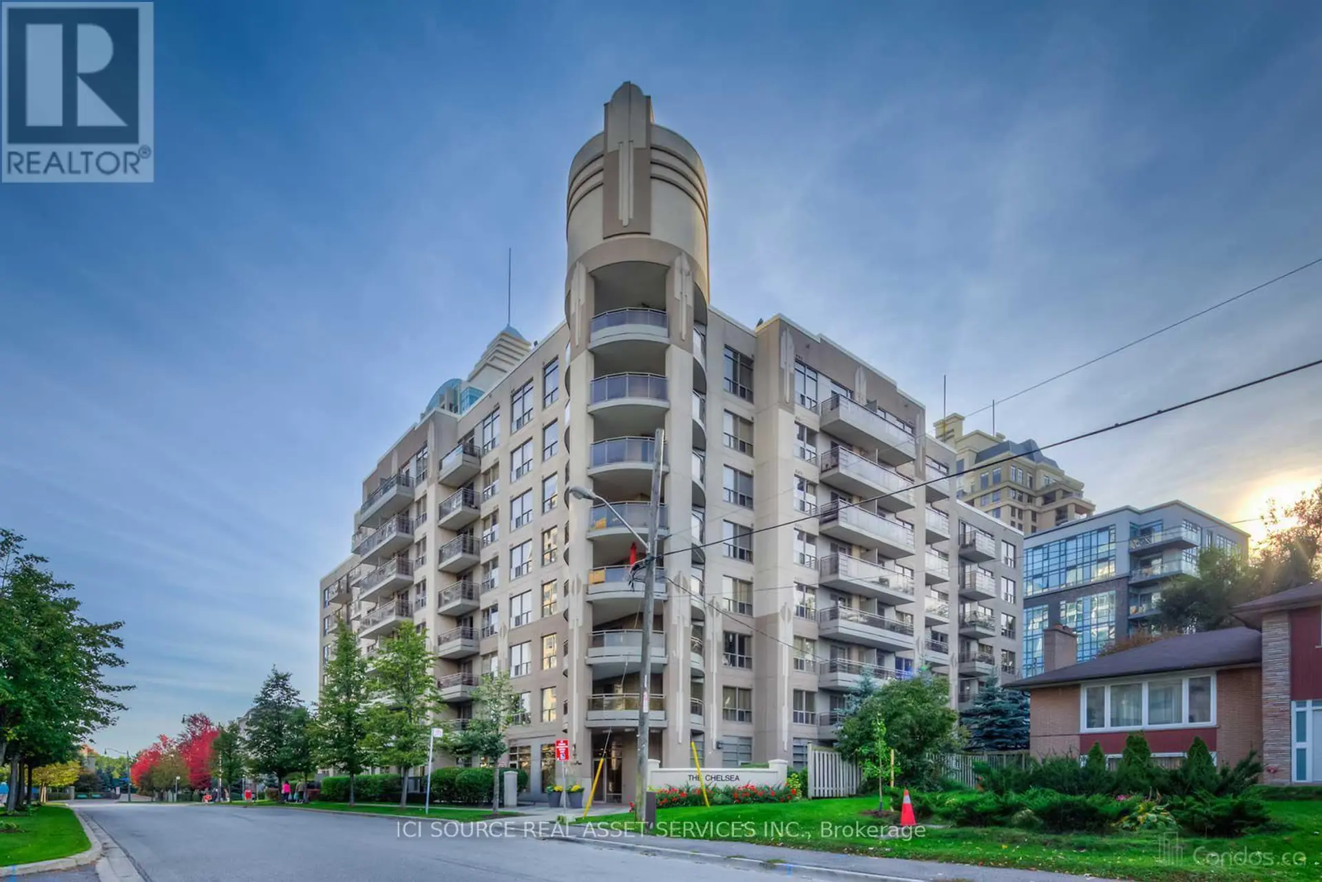 #203 19 BARBERRY PLACE - Image 1
