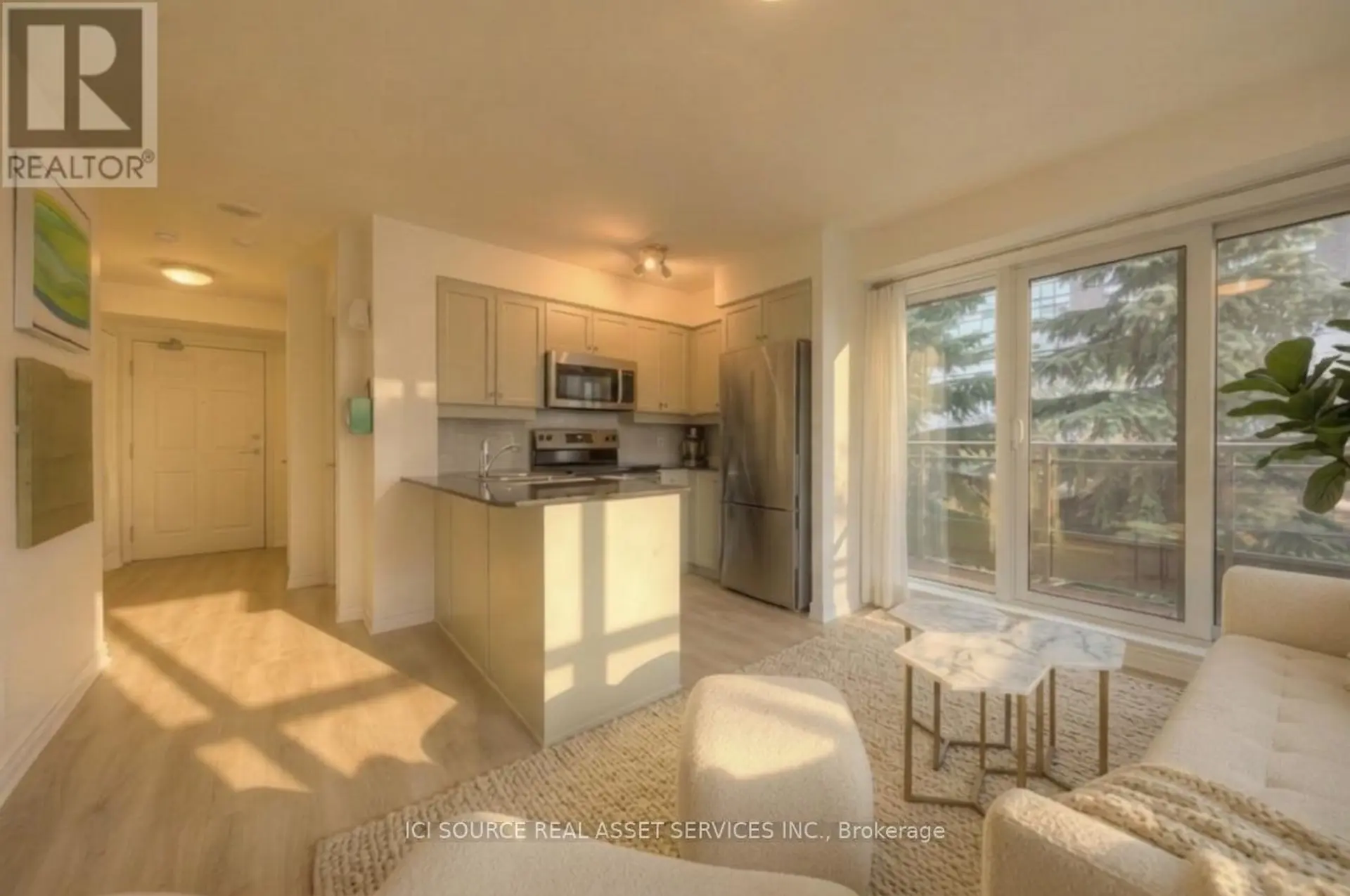 #203 19 BARBERRY PLACE - Image 4
