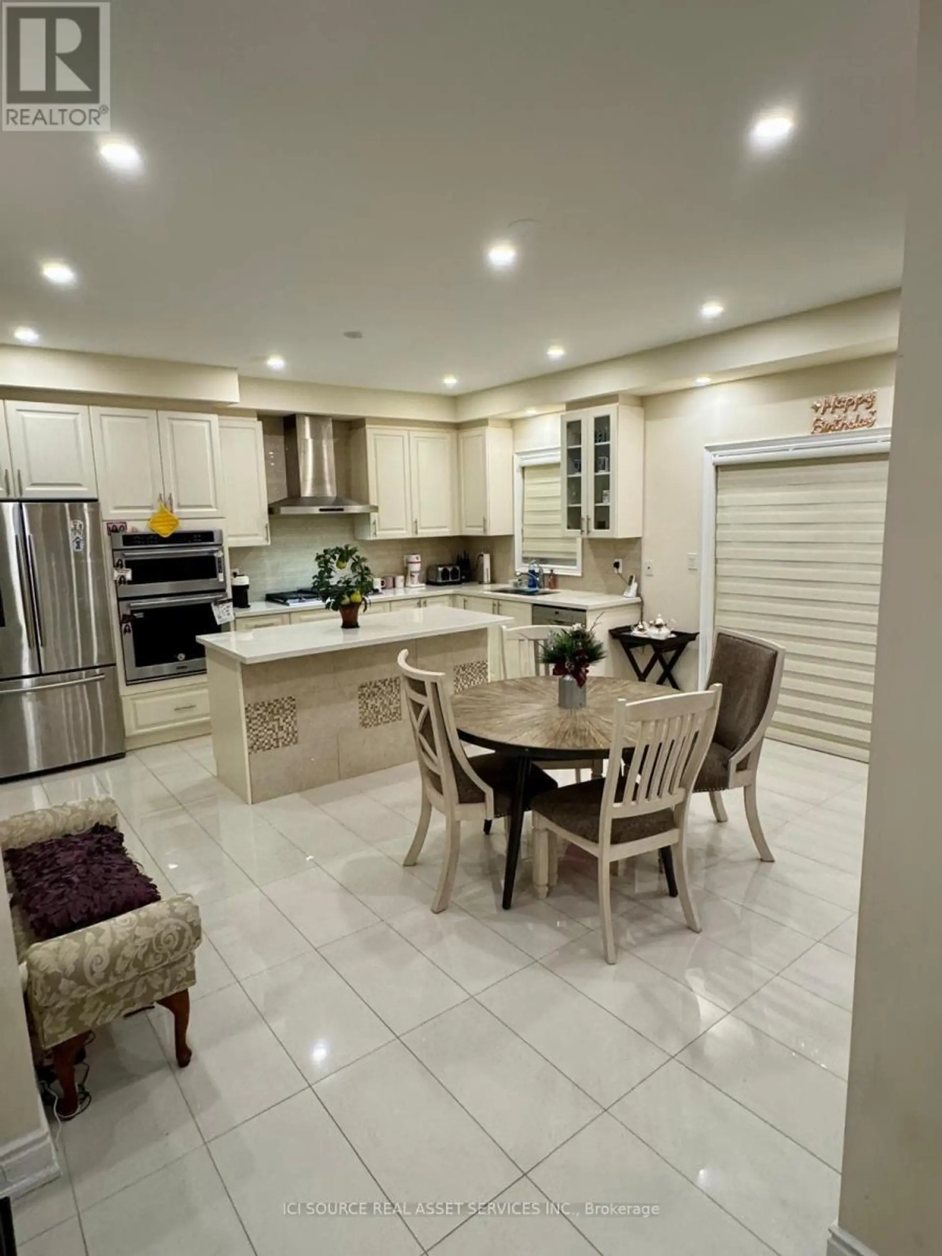 14 BOUNDARY CREEK PATH - Image 11