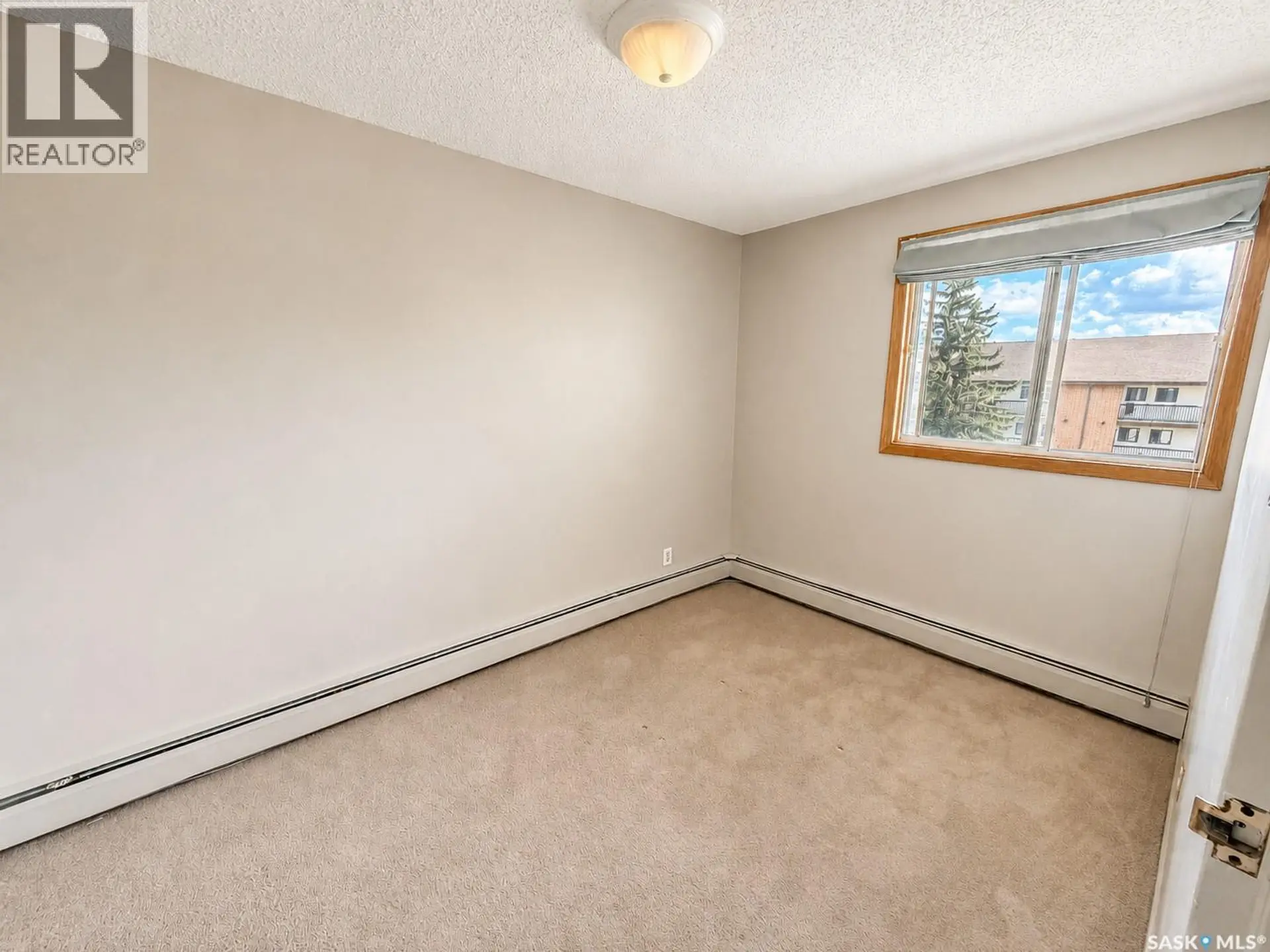 #301 203A Tait PLACE - Image 5
