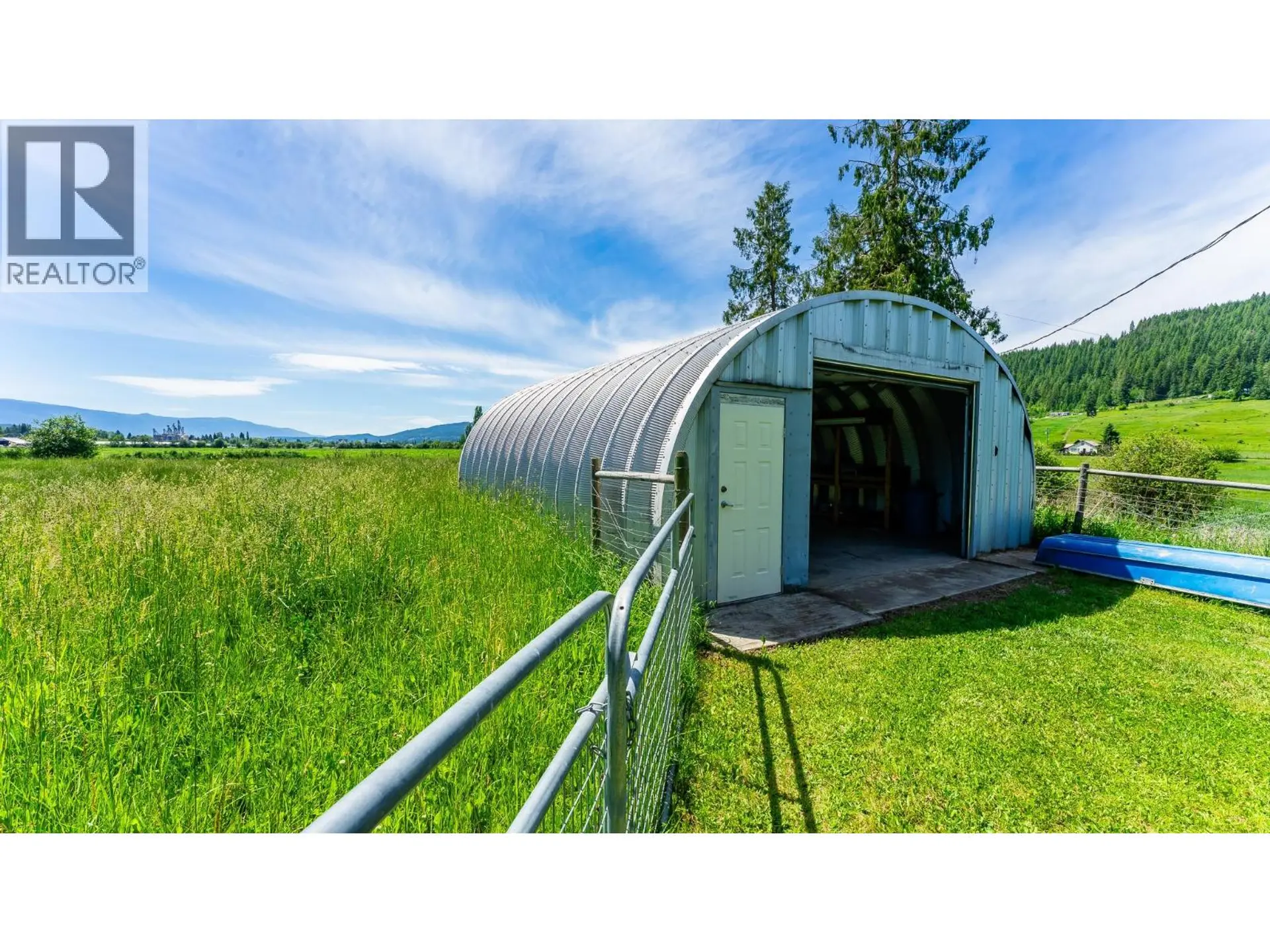 93 Old Sicamous Road - Image 11