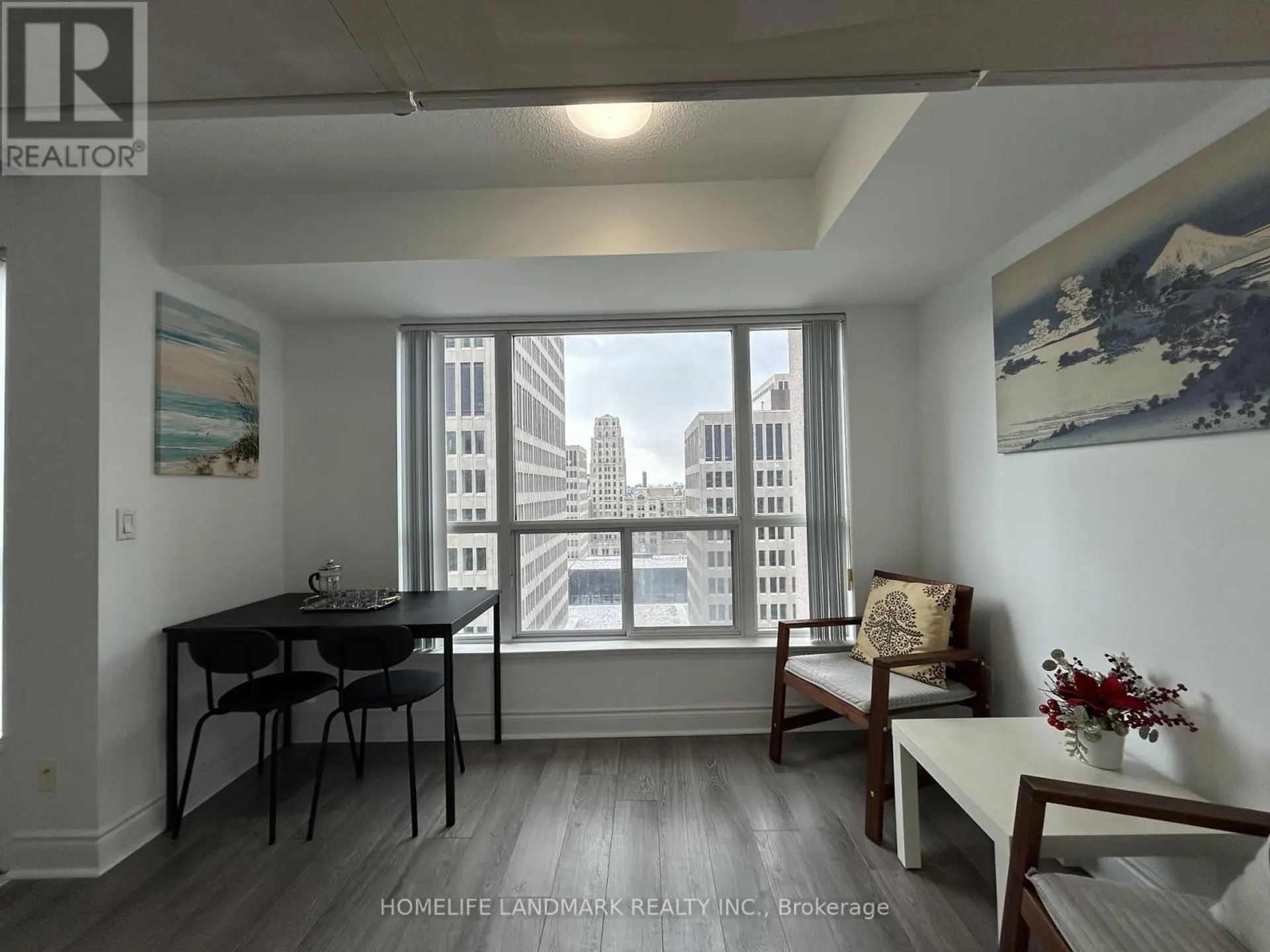 #1204 909 BAY STREET - Image 11