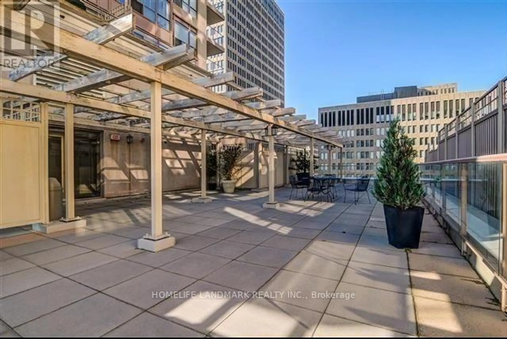 #1204 909 BAY STREET - Image 15