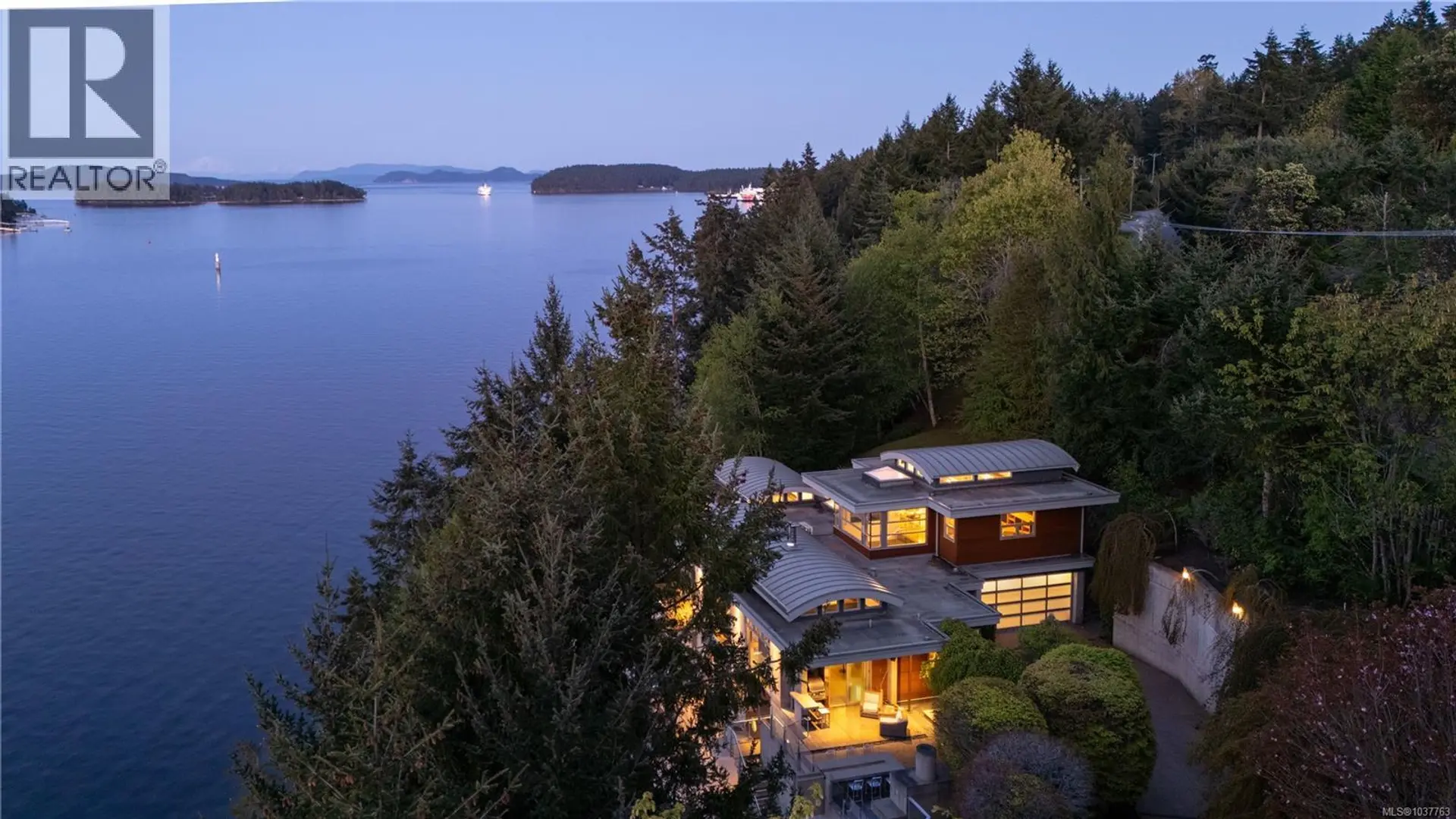 Property at 1580 Lands End Rd, North Saanich, BC