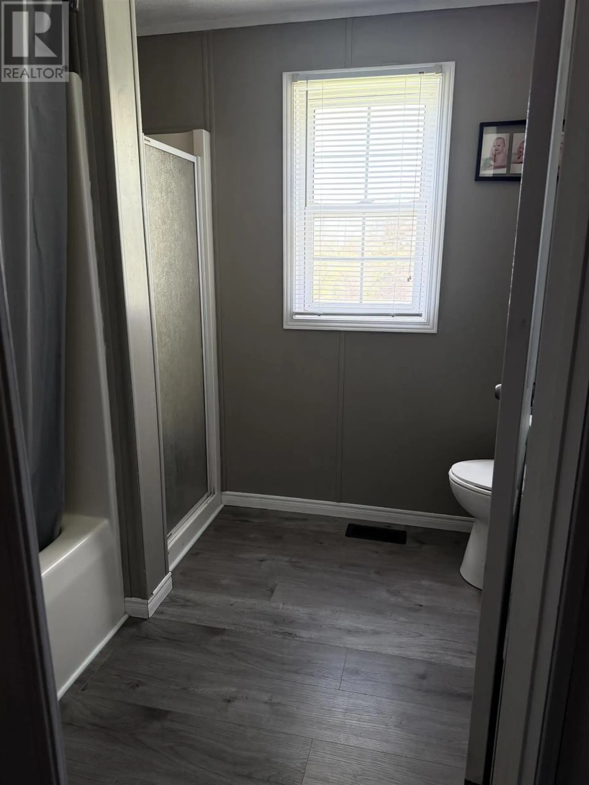 56 Buell Road - Image 12