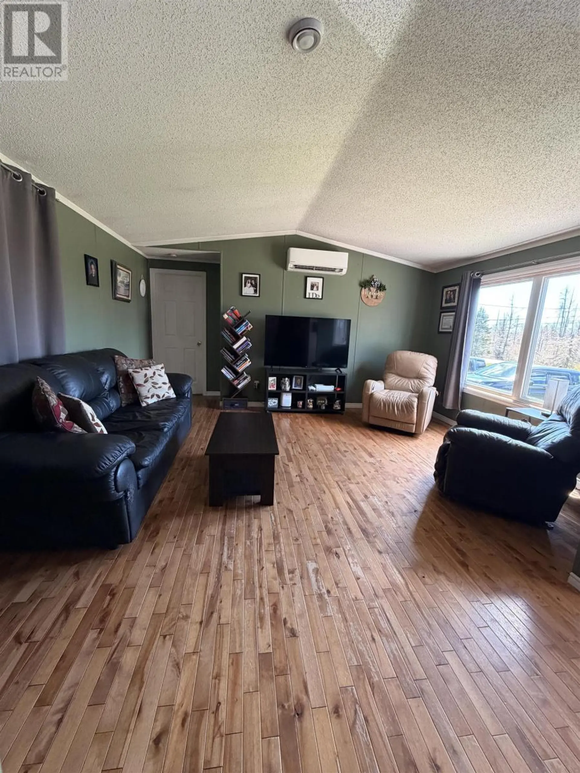 56 Buell Road - Image 5