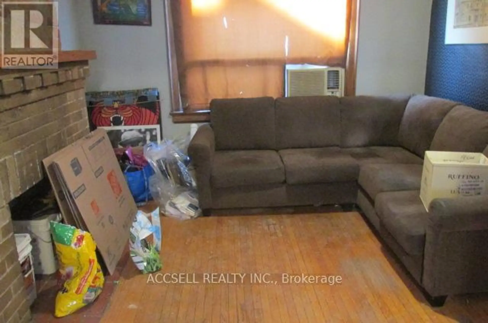 53 ARLINGTON AVENUE N - Image 5