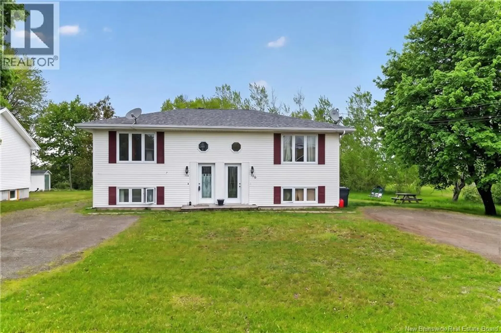 Property at 194-196 Acadie Street, Bouctouche, NB