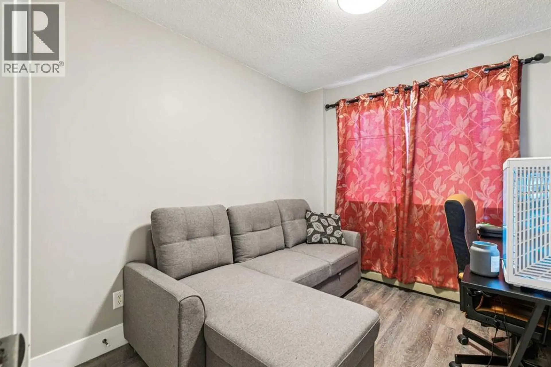 #208 315 Heritage Drive SE - Image 13