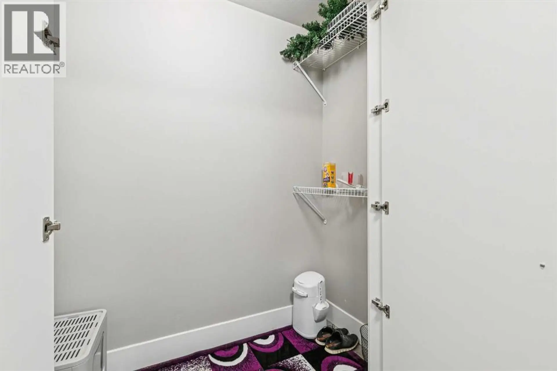 #208 315 Heritage Drive SE - Image 11