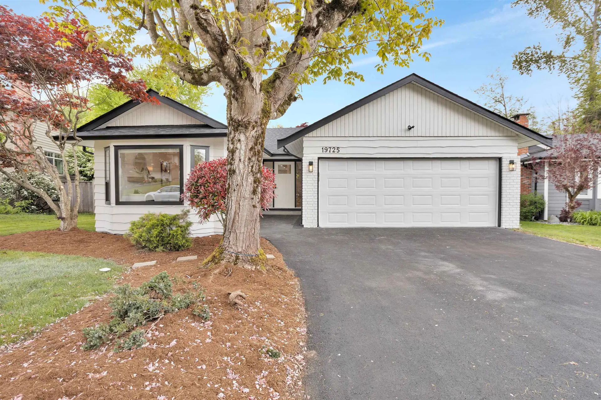 Property at 19725 50a Avenue, Langley, BC