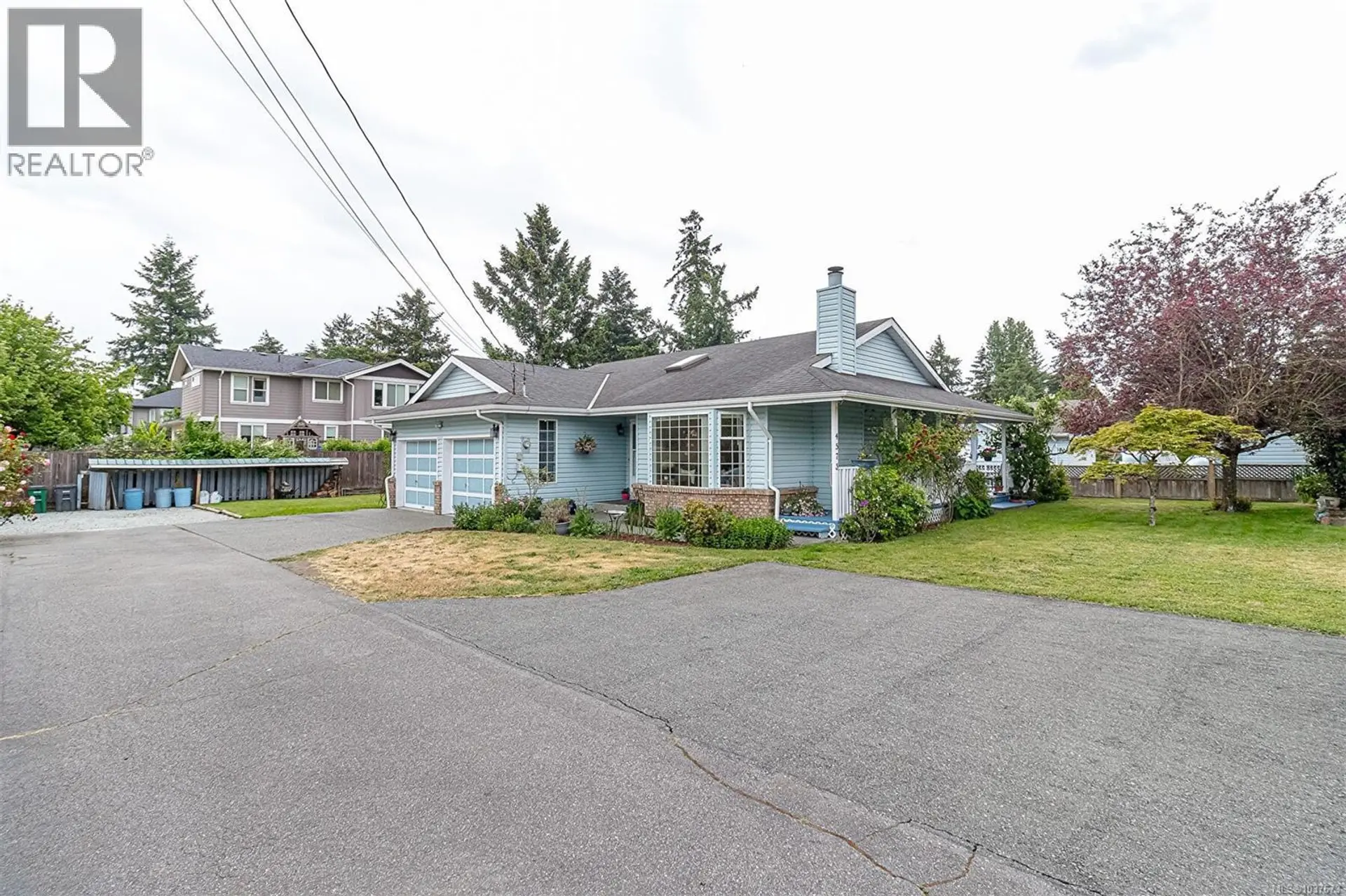 Property at 4573 Elk Lake Dr, Saanich, BC