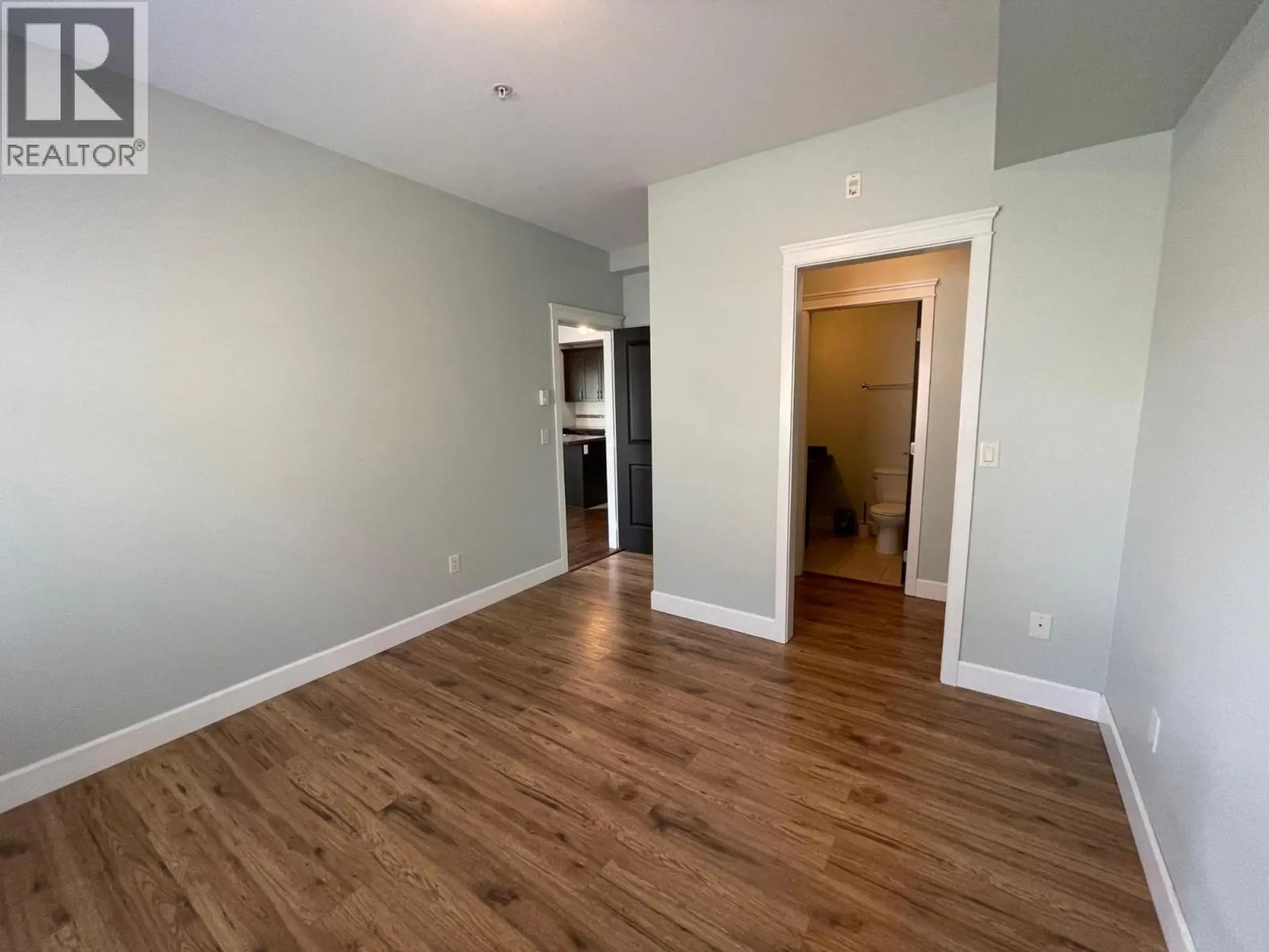 #203 2799 CLAPPERTON Avenue - Image 12