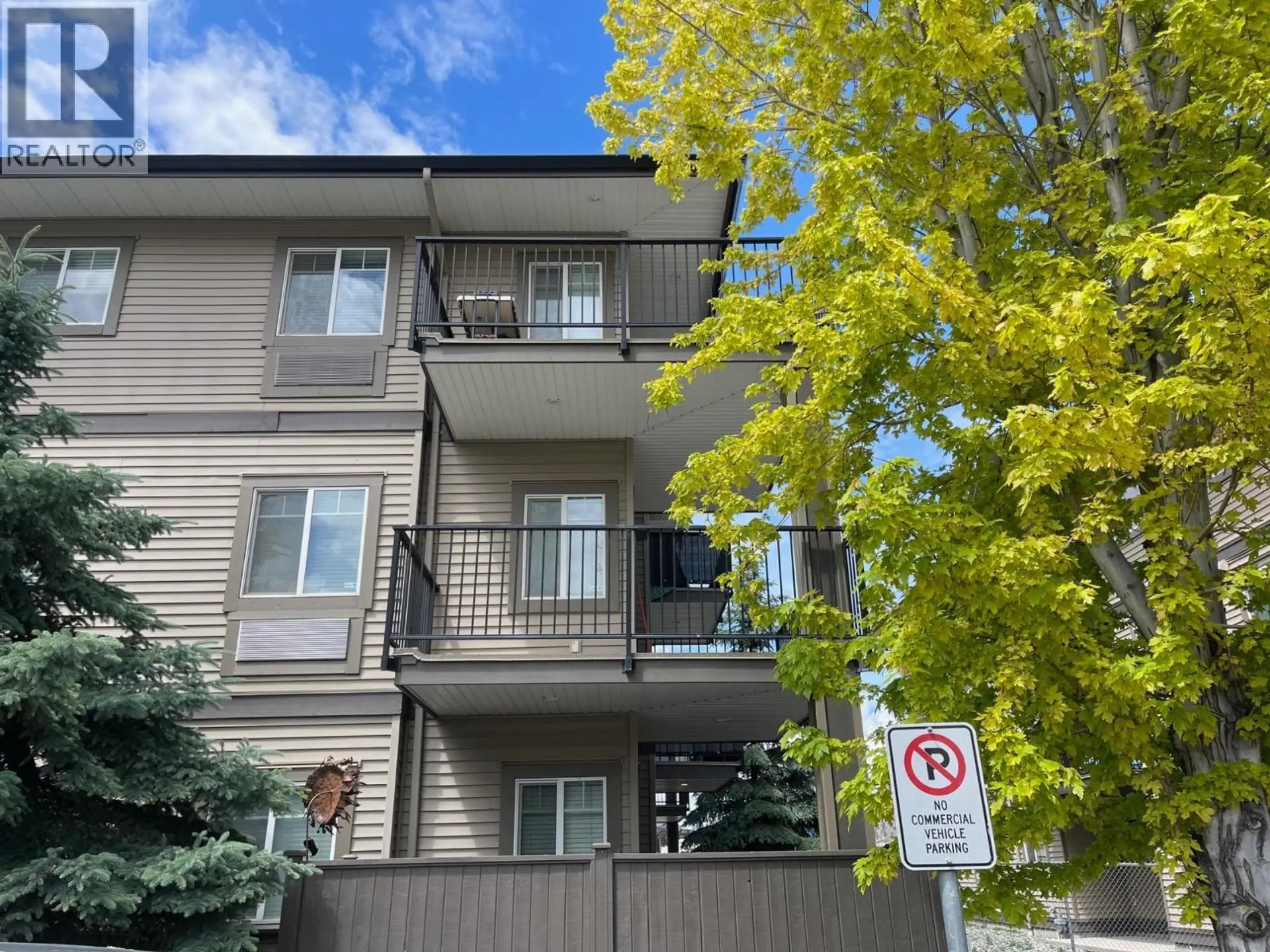 #203 2799 CLAPPERTON Avenue - Image 17