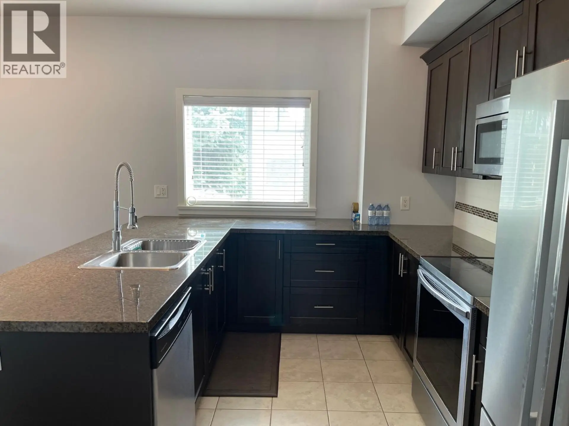 #203 2799 CLAPPERTON Avenue - Image 4