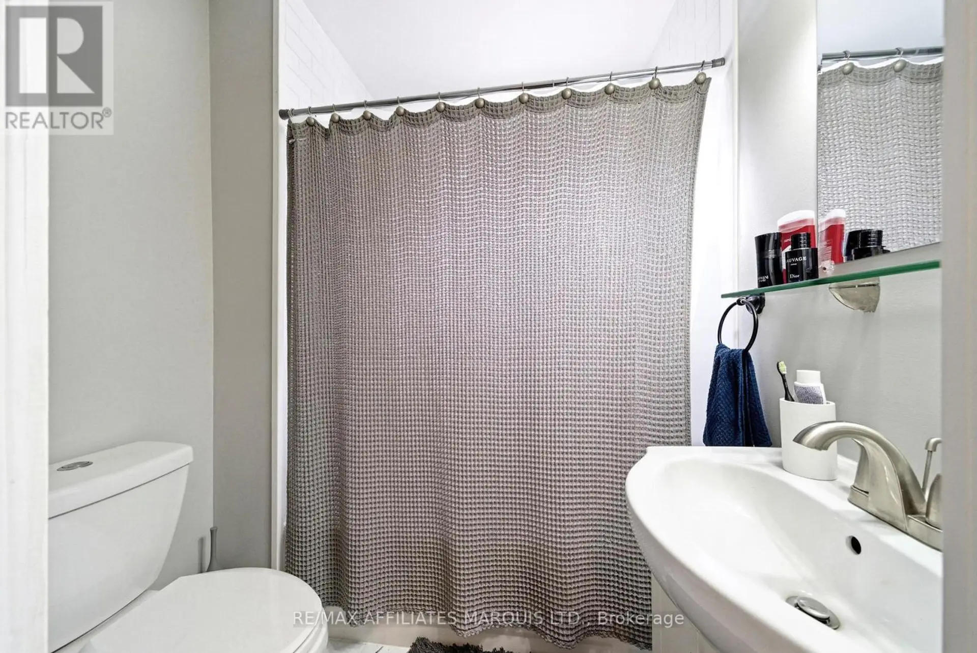 1205 OSBORNE AVENUE - Image 9