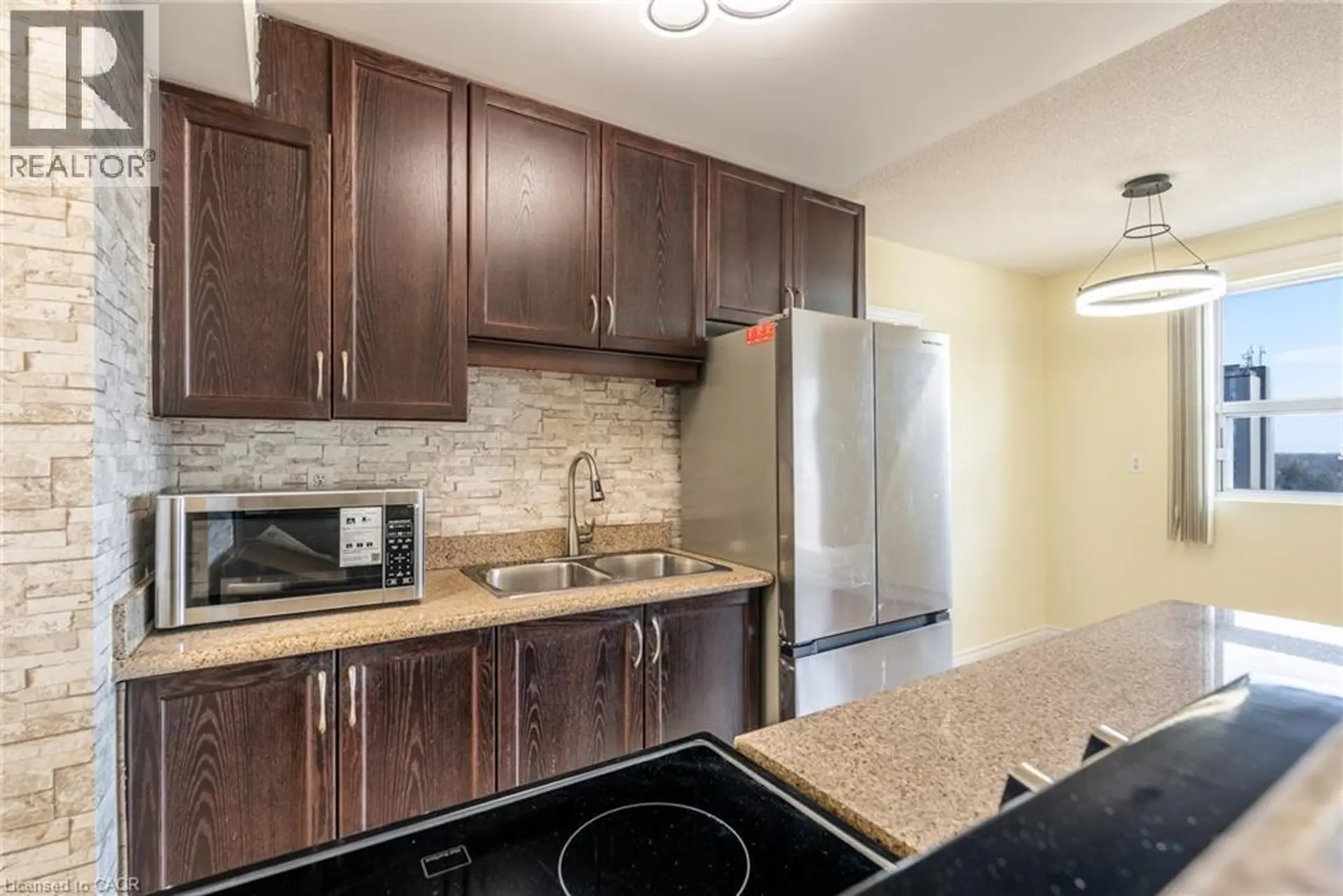 #803 851 QUEENSTON Road - Image 7