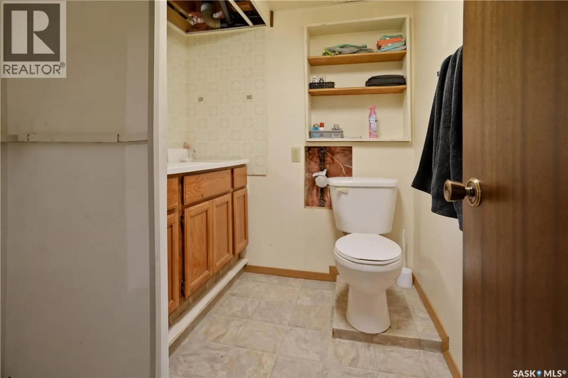 2106 101st CRESCENT - Image 15