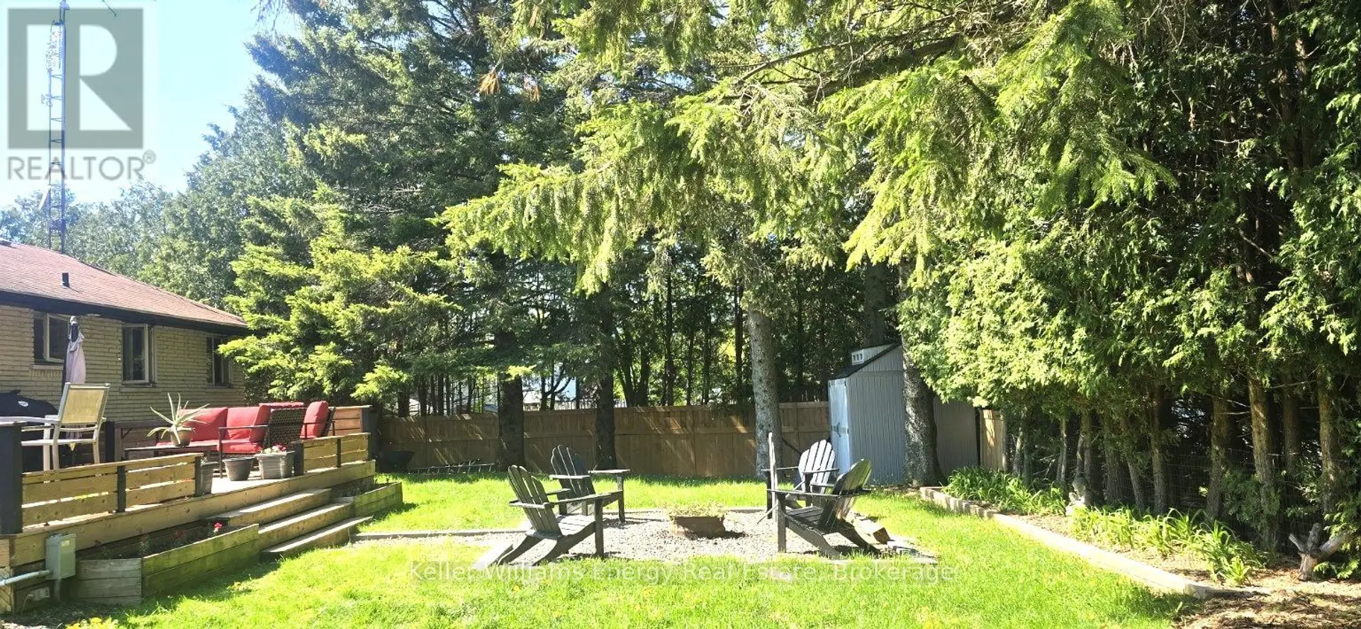 19 PINEWOOD CRESCENT - Image 3