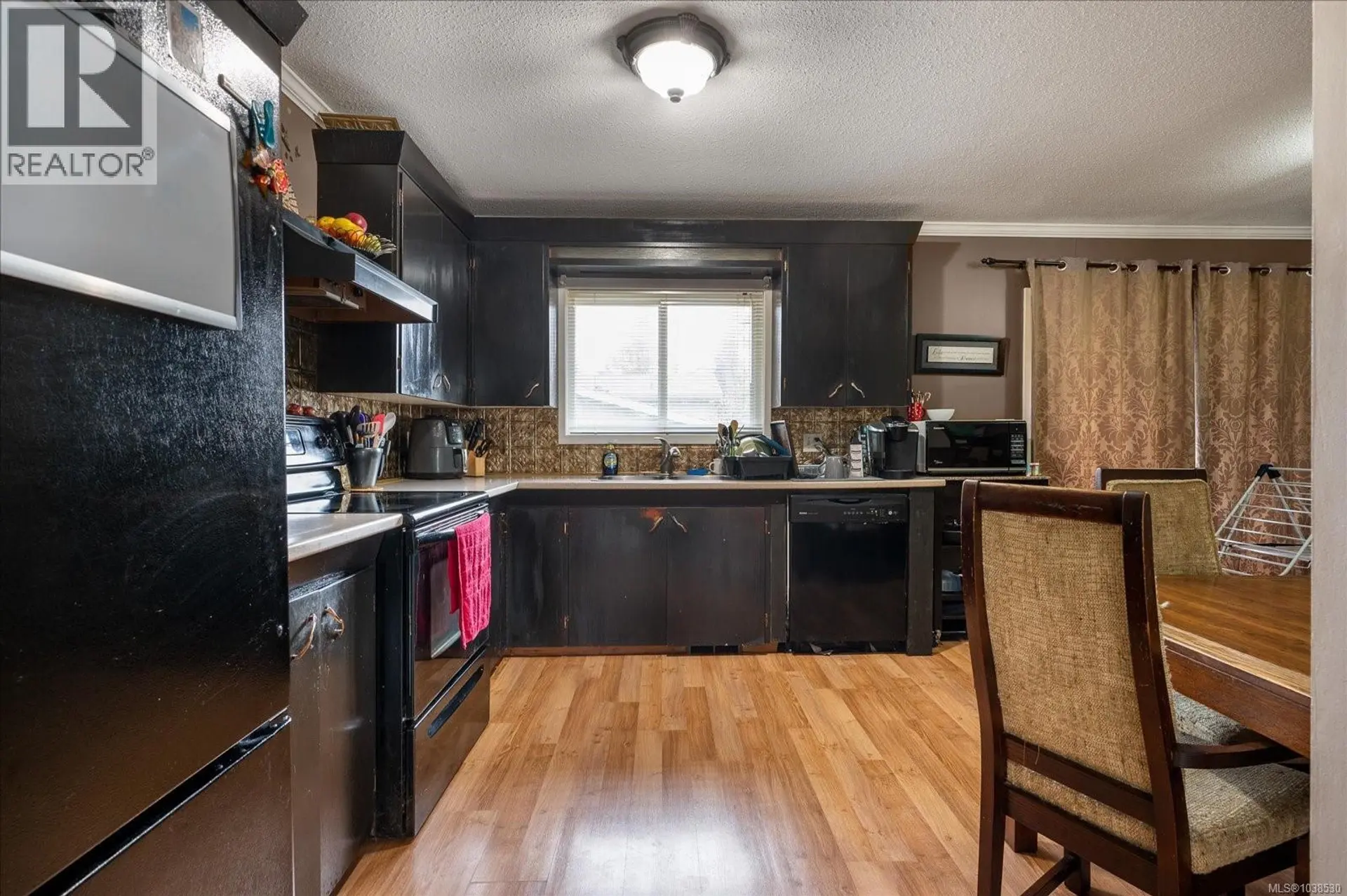 456 Hirst Ave - Image 5
