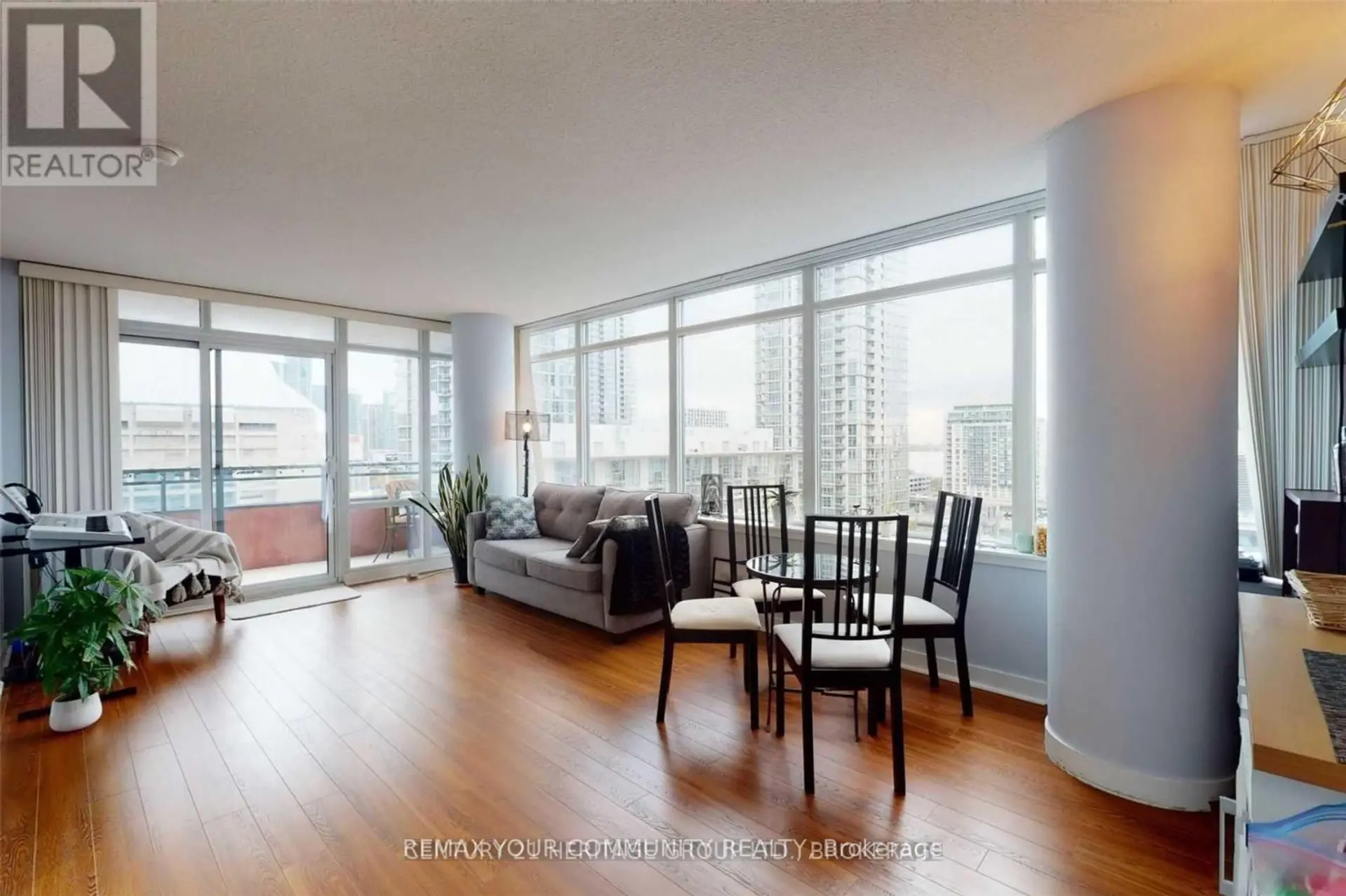 #919 4K SPADINA AVENUE - Image 11