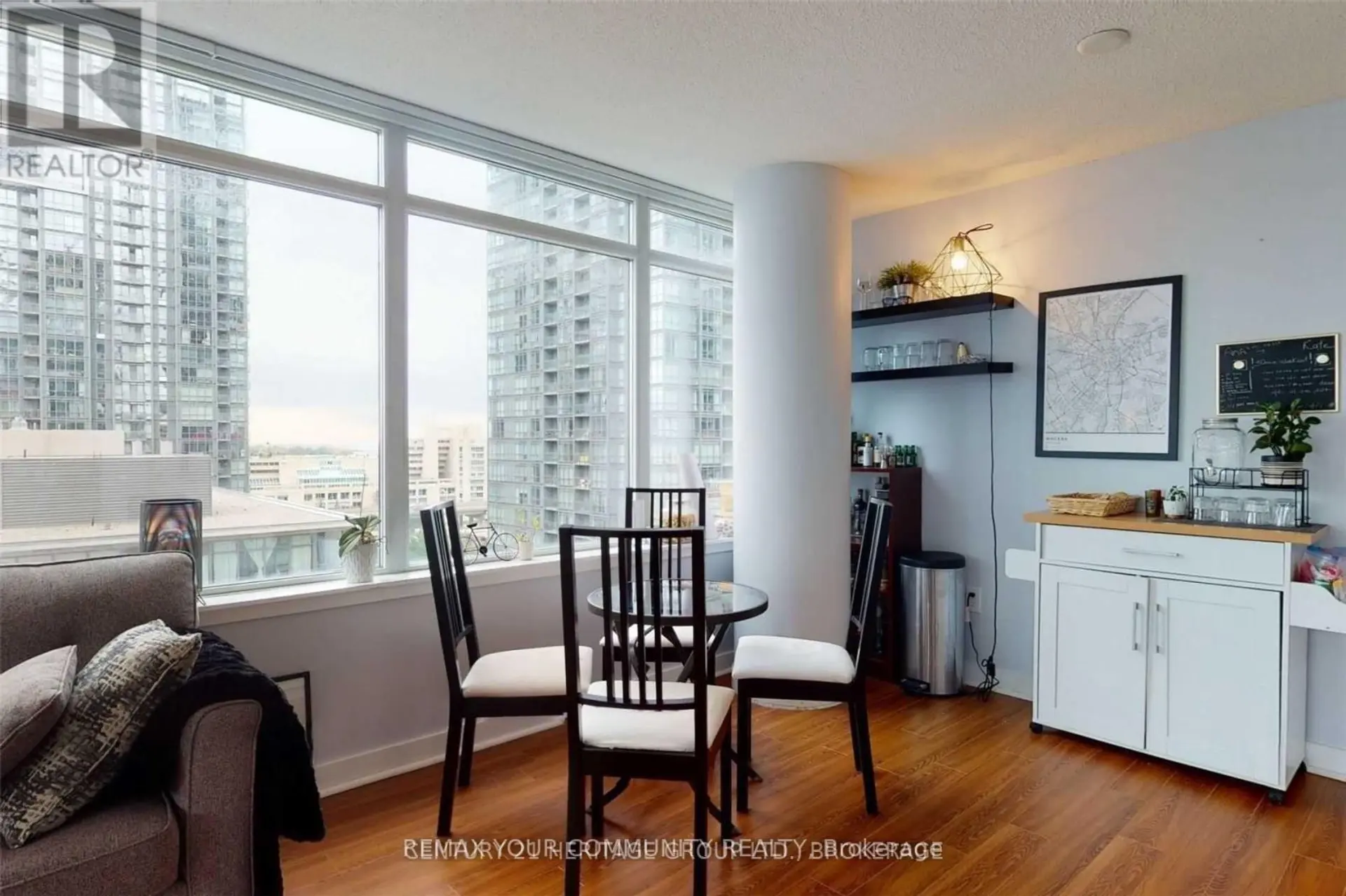 #919 4K SPADINA AVENUE - Image 13
