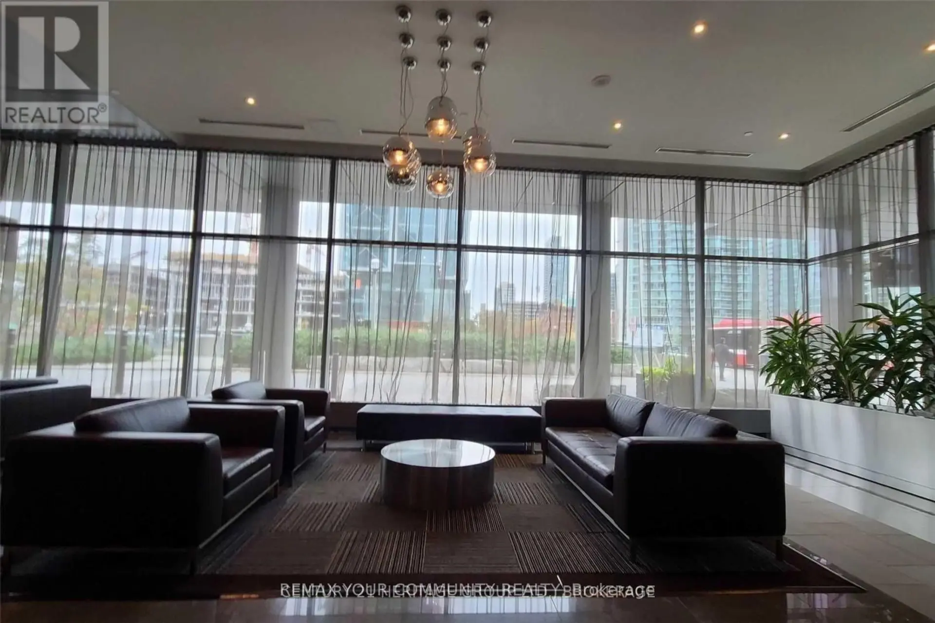#919 4K SPADINA AVENUE - Image 6