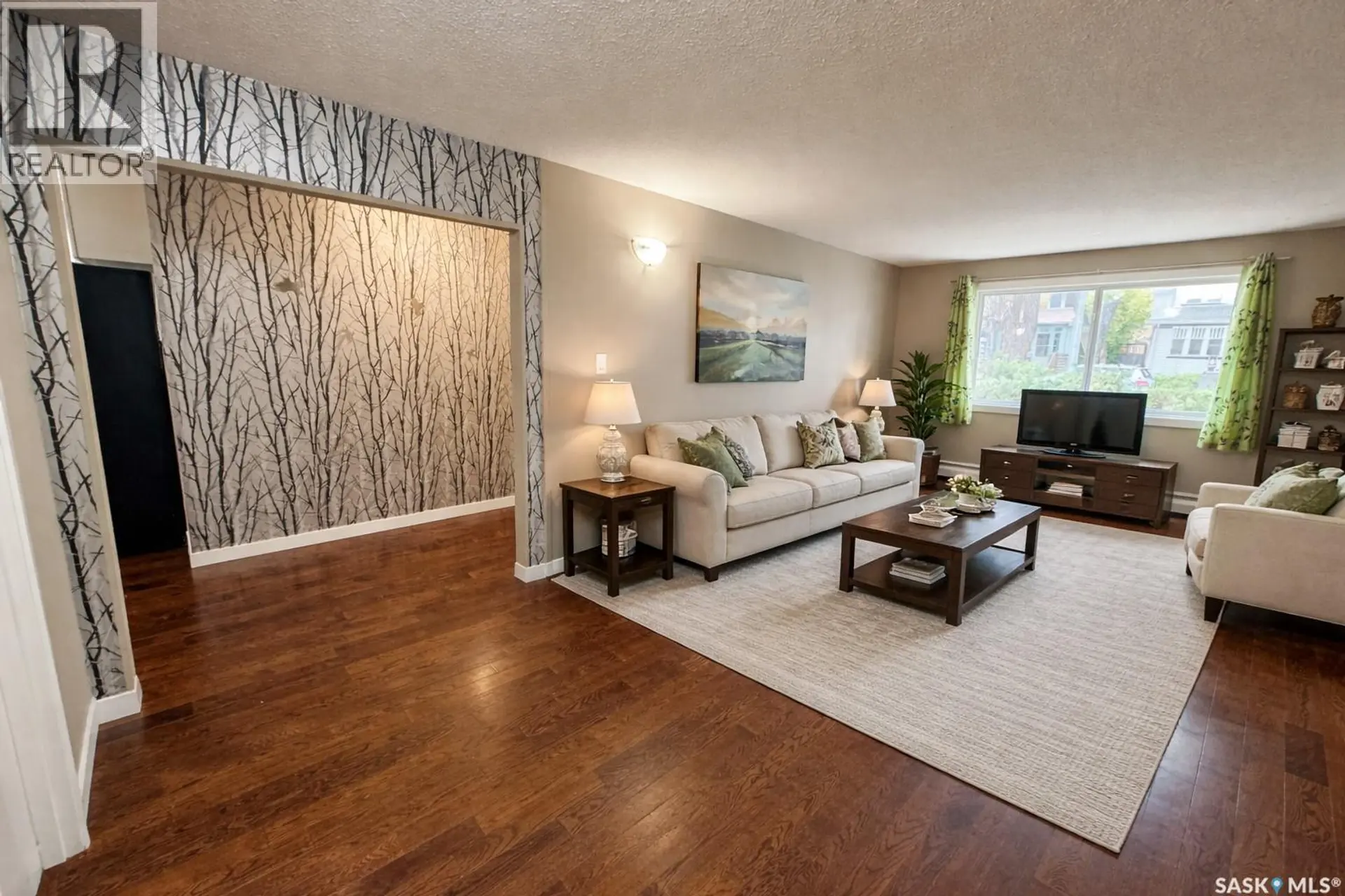 #7 2121 Rae STREET - Image 1
