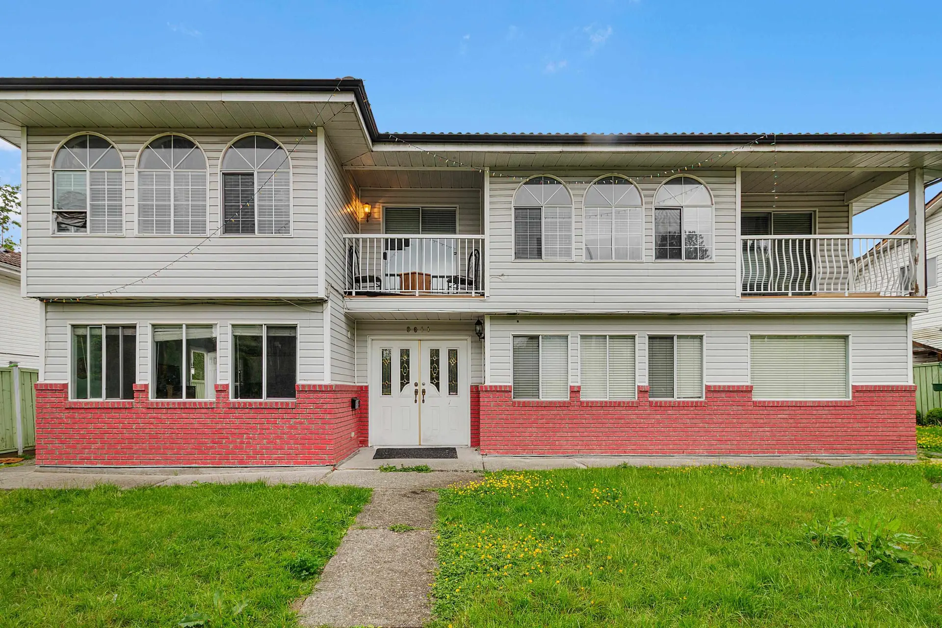 Property at 9011 King George Boulevard, Surrey, BC