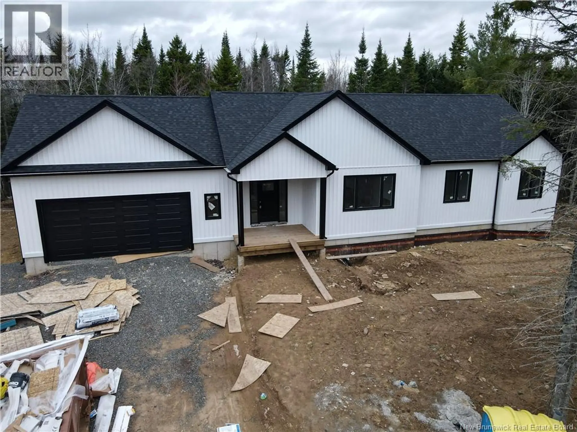 99 Maefield Street - Image 1
