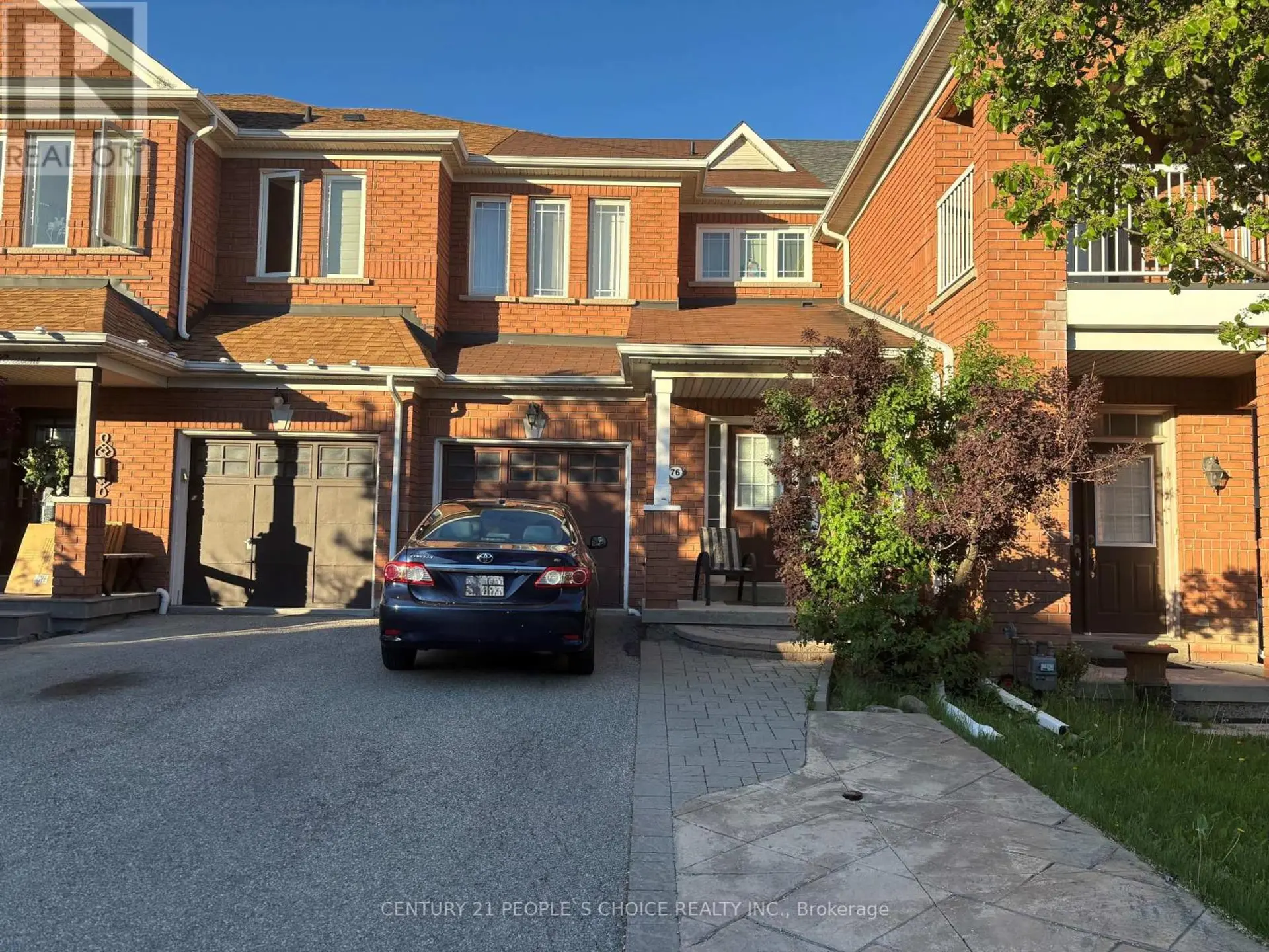 76 DANIEL REAMAN CRESCENT NW - Image 1