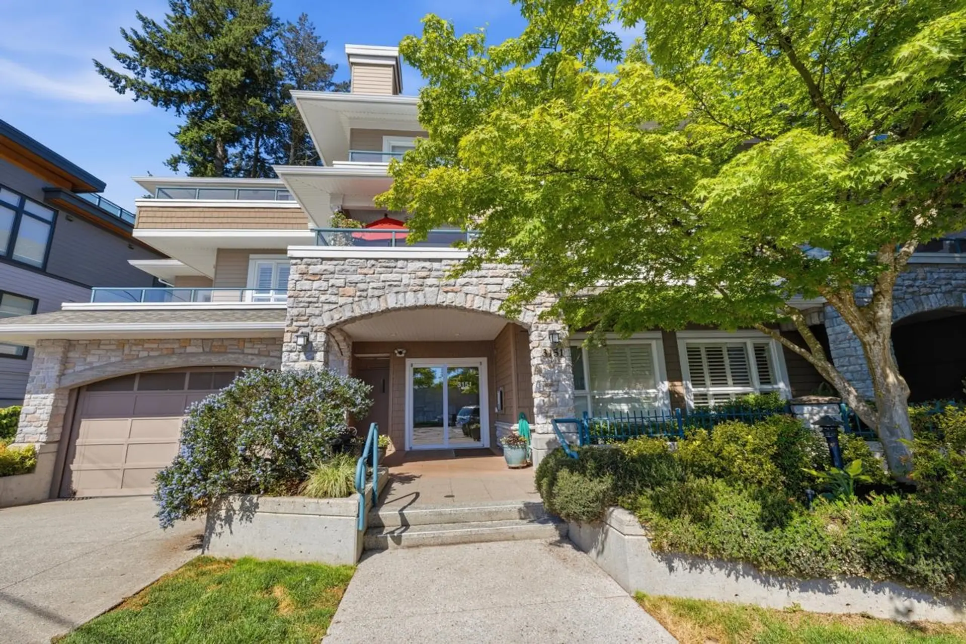 Property at #202 3151 Connaught Crescent, North Vancouver, BC